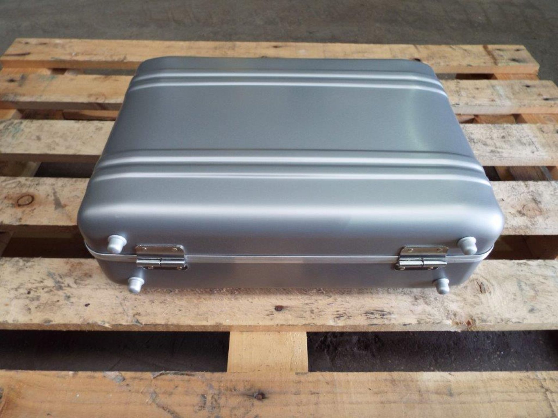 Heavy Duty Aluminium Carry Case - Image 4 of 6