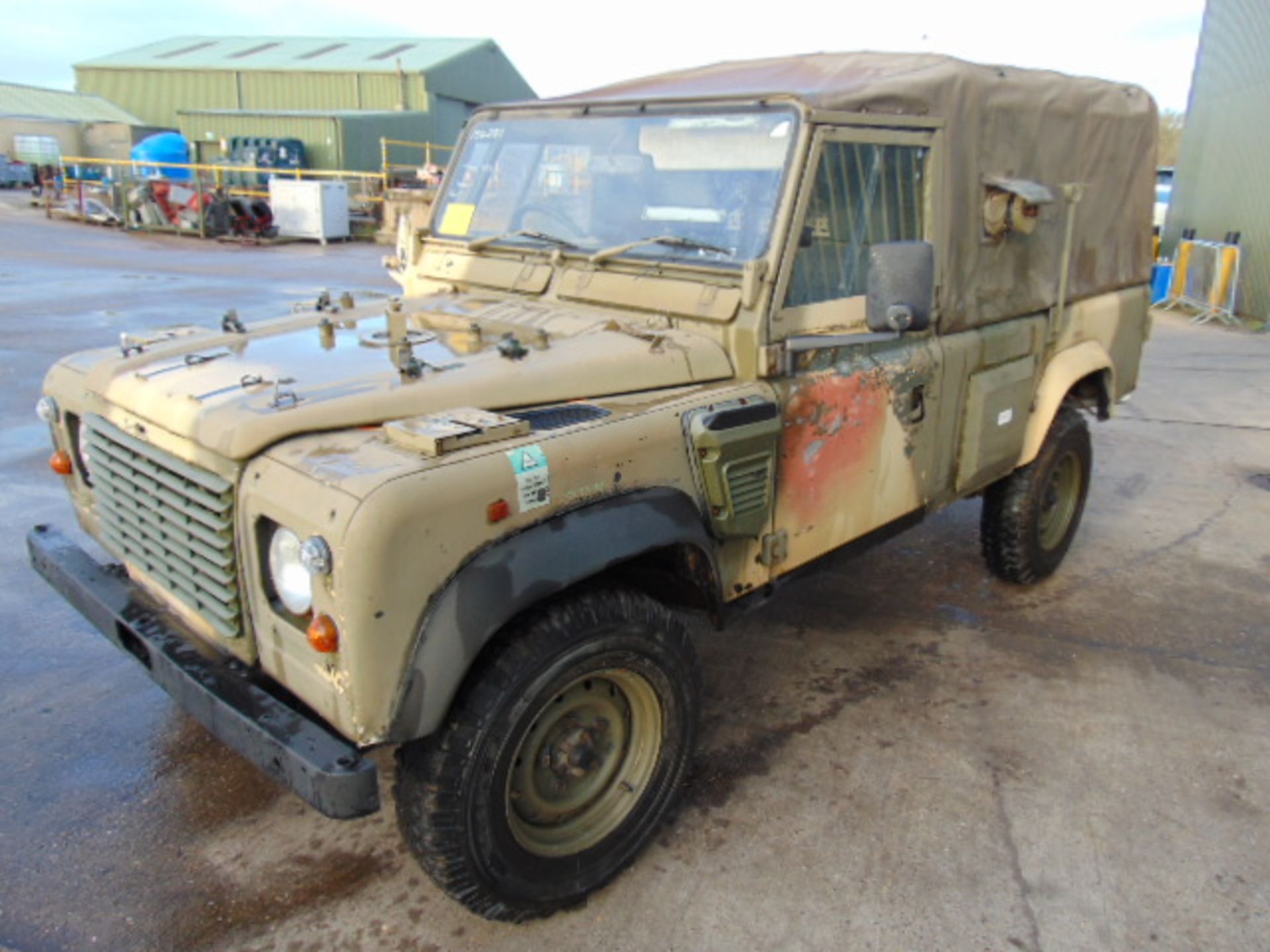 Land Rover Wolf 110 Soft Top - Bild 3 aus 22