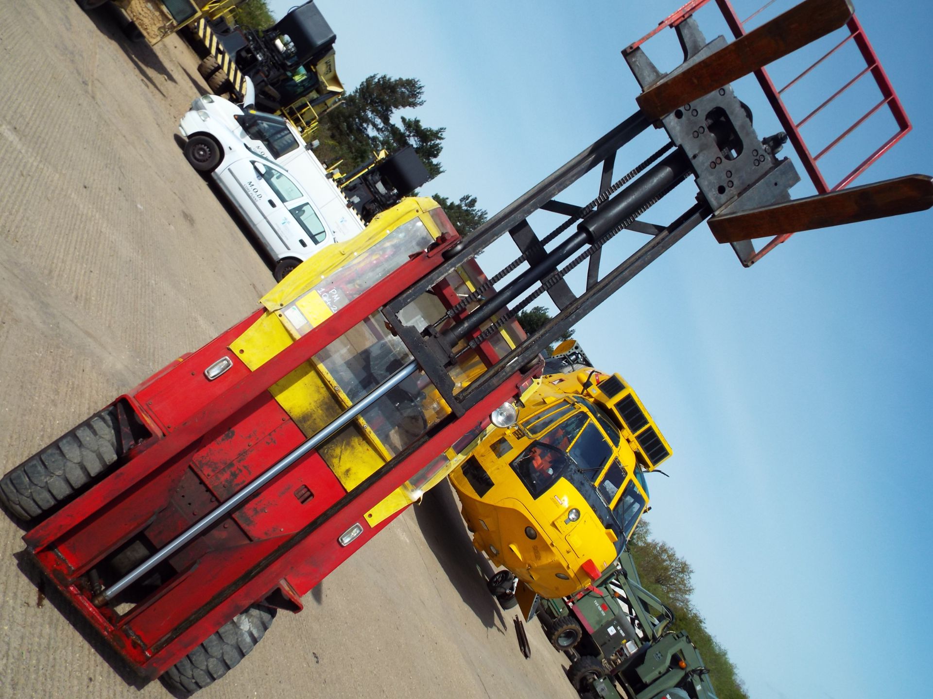 Lansing Bagnell FOER 9 2.3 Electric Forklift with Charger - Image 11 of 23