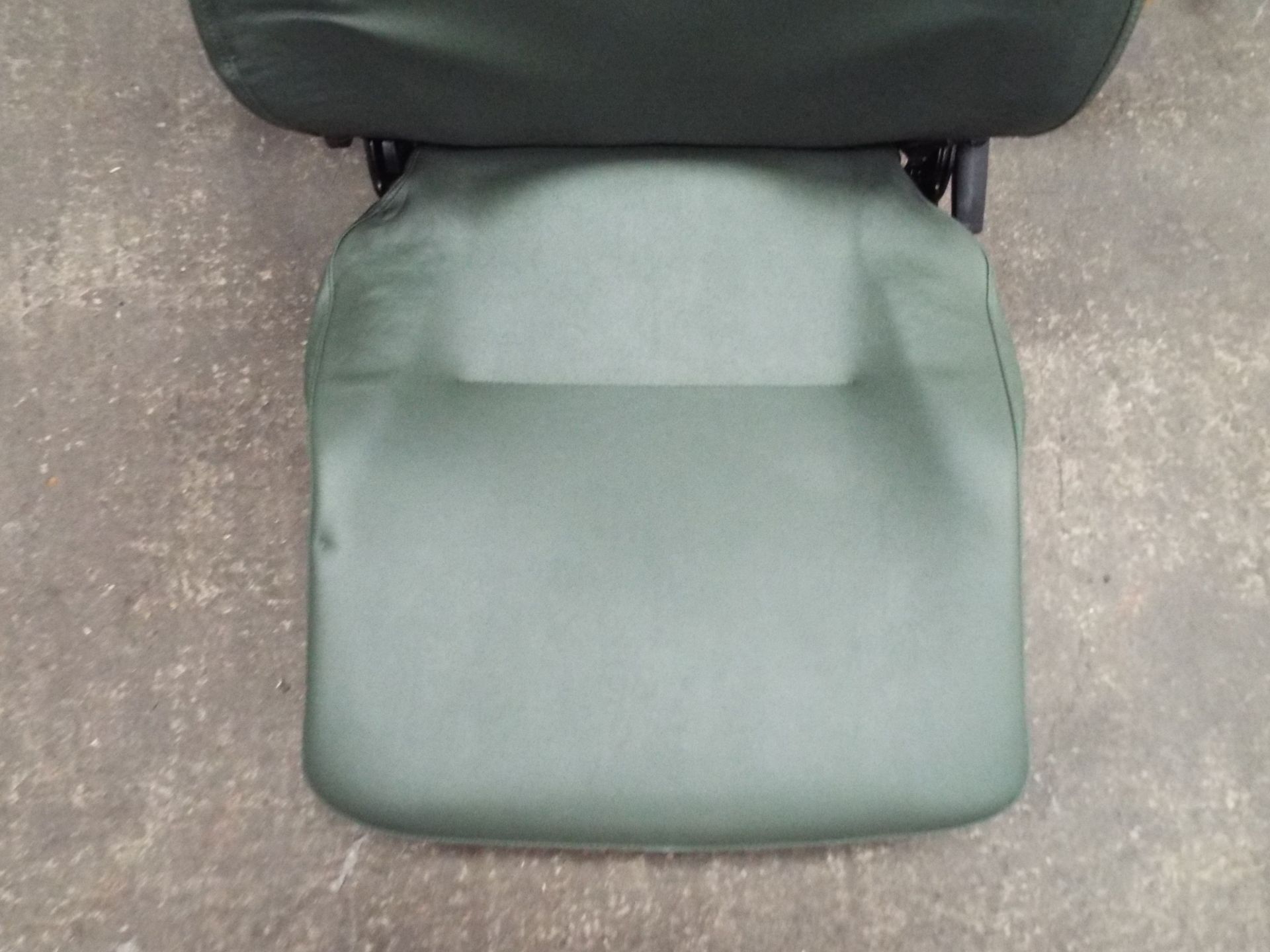 Pinzgauer Vehicle Operators Seat P/No 71617990470 - Image 3 of 5