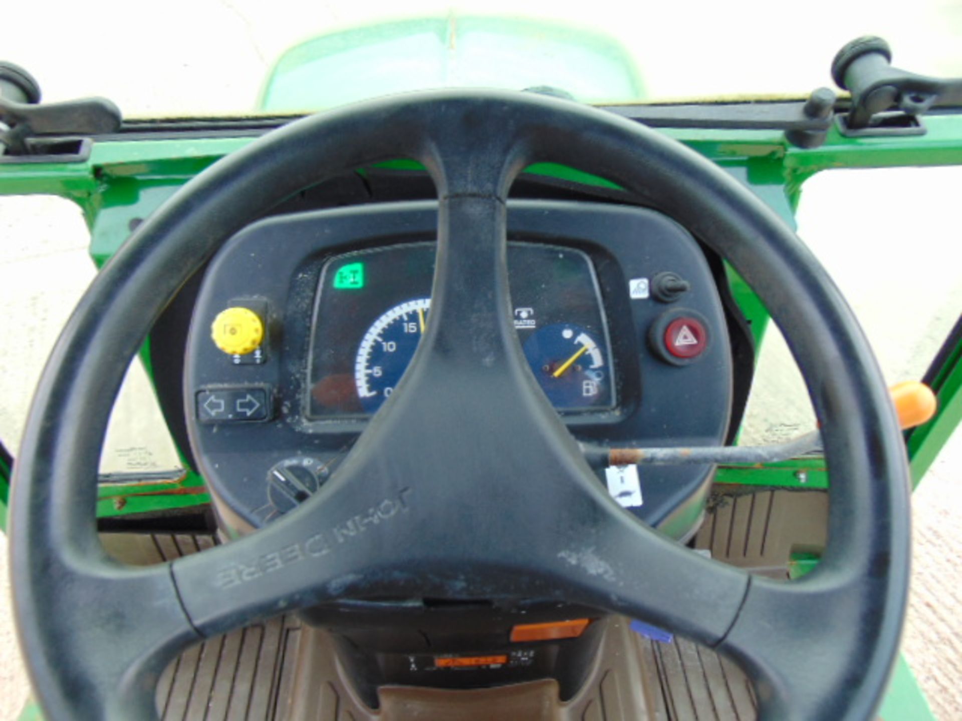 John Deere 2320HST 4WD Tractor - Bild 11 aus 24