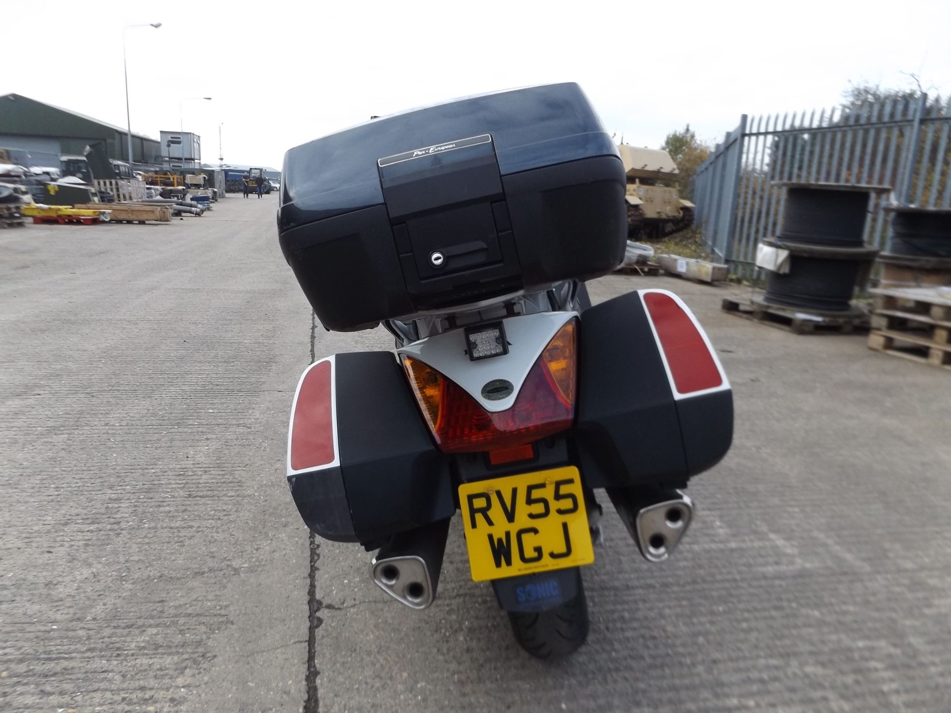 2005 Honda ST1300A Pan European Motorbike 36,455 miles! - Image 7 of 13