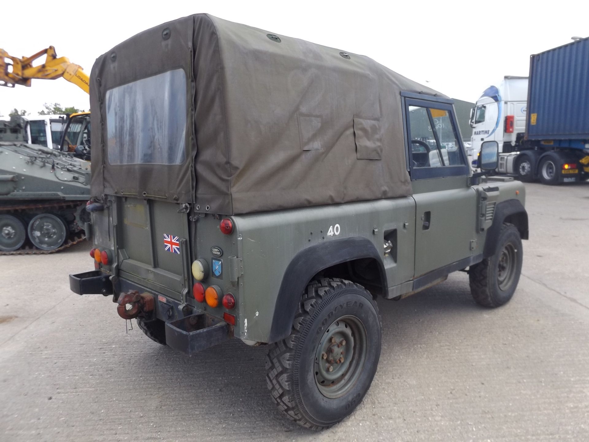 Land Rover Wolf 90 Soft Top - Bild 8 aus 19