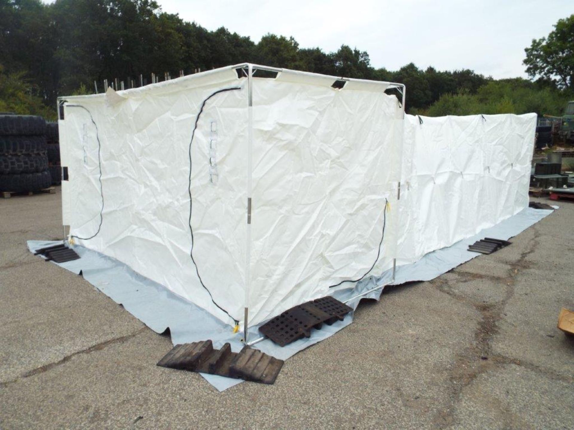 Unissued 8mx4m Inflateable Decontamination/Party Tent