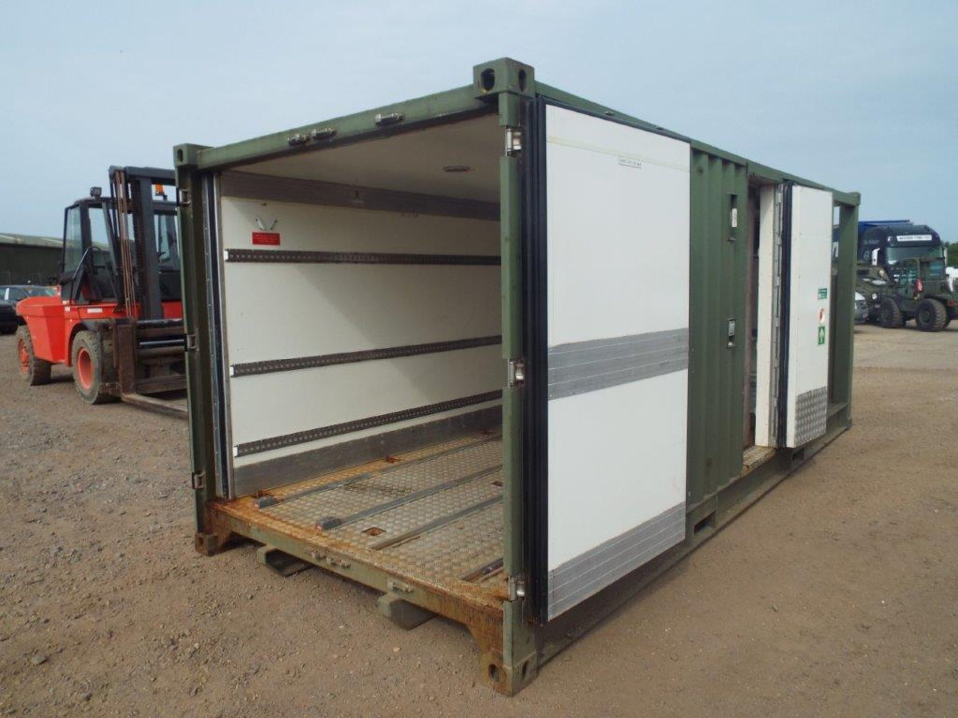 20ft Hook Loadable Refrigerated Shipping Container - Image 9 of 29