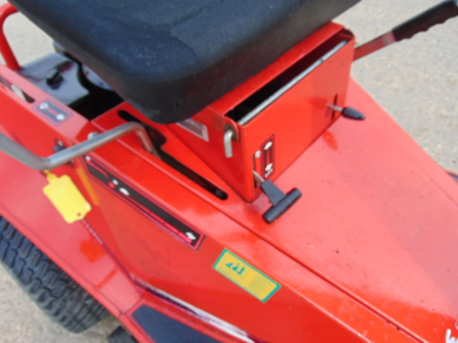 Countax Rider 30 Ride On Mower - Image 10 of 20