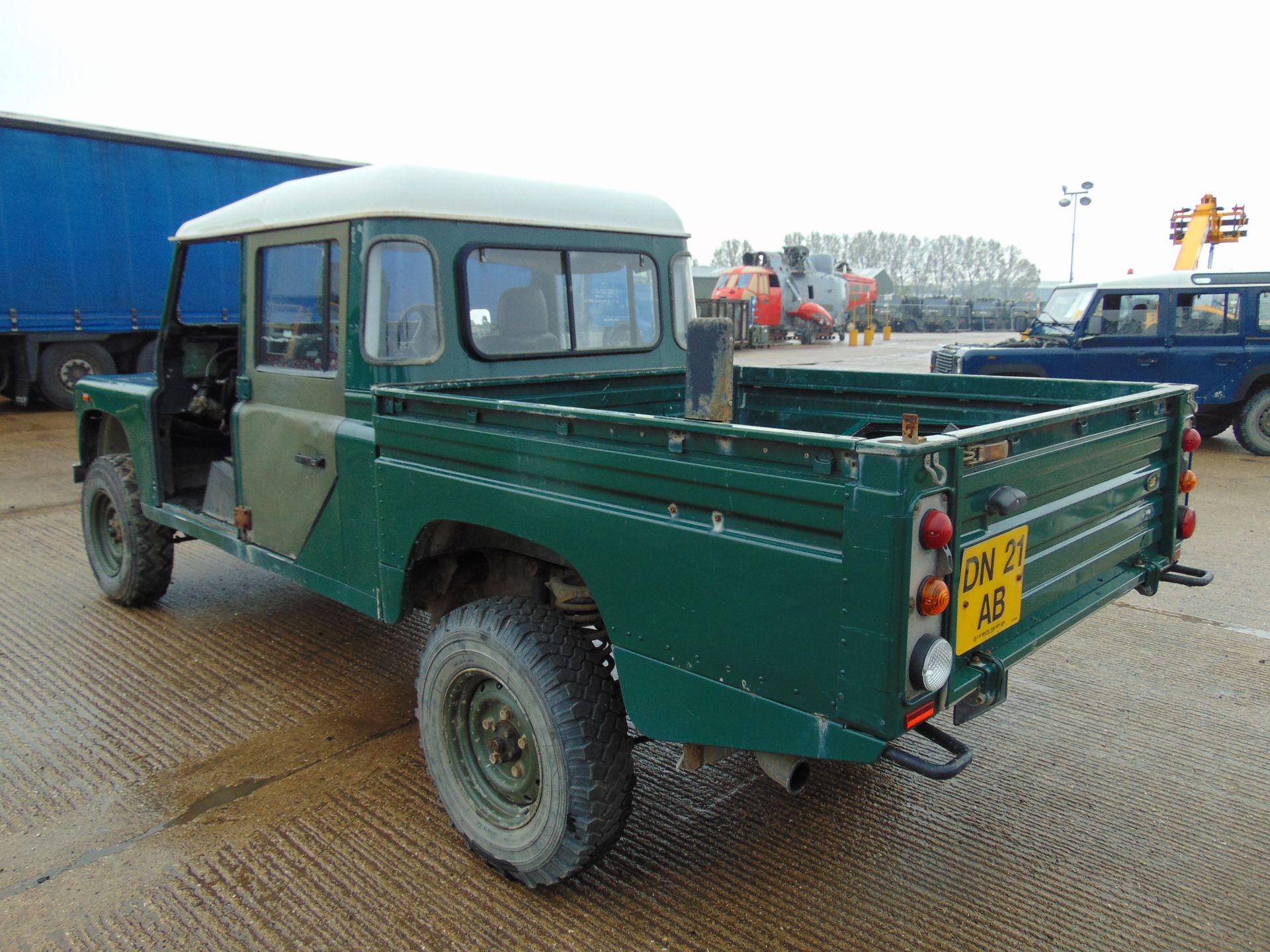 Land Rover Defender 130 TD5 Double Cab Pick Up - Image 5 of 22