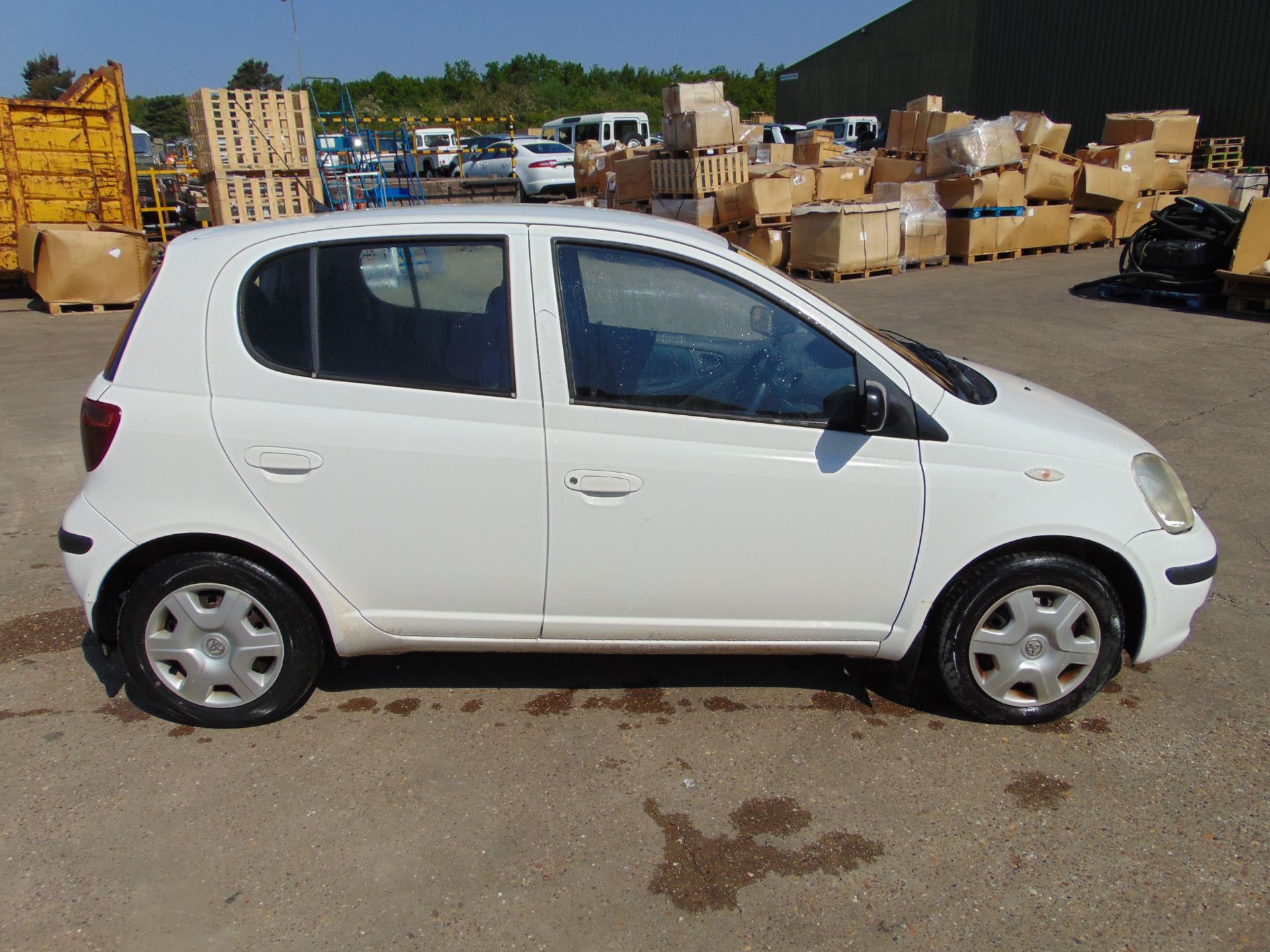 Toyota Yaris 1.4 D4D - Bild 8 aus 16