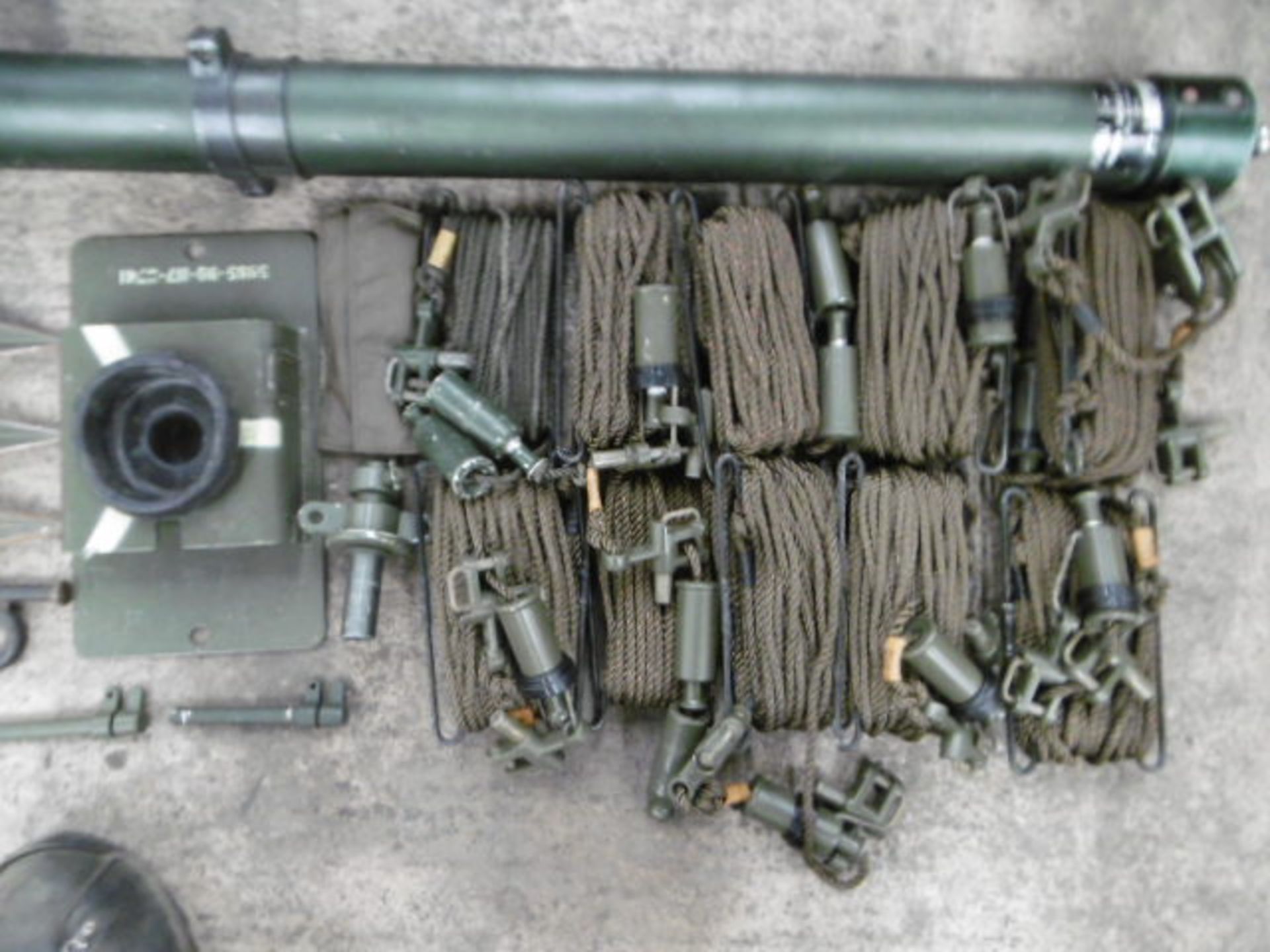 Clark PU12 11.4M Mast complete with kit bag etc - Image 3 of 8