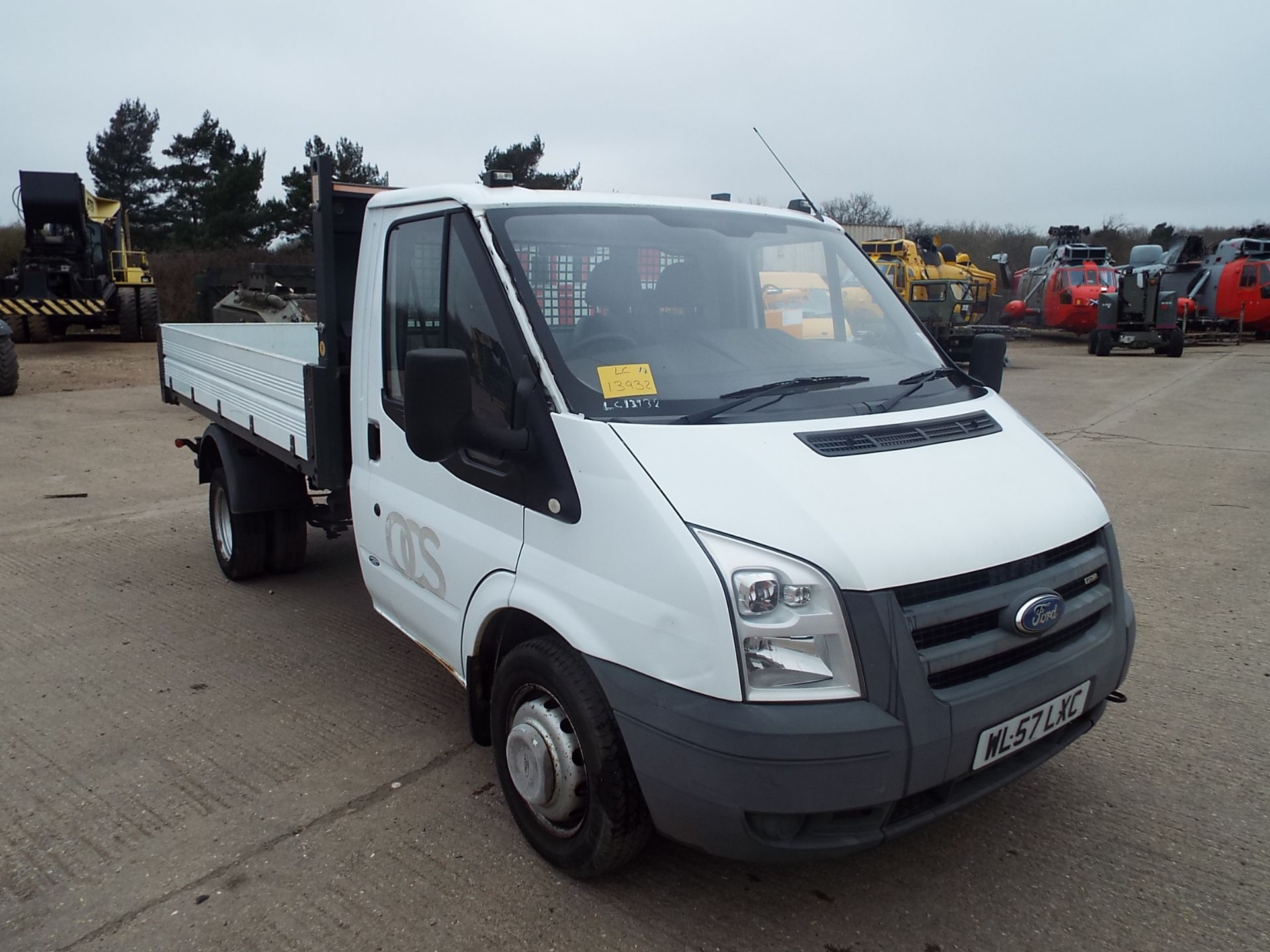 Ford Transit 115 T350M Flat Bed Tipper