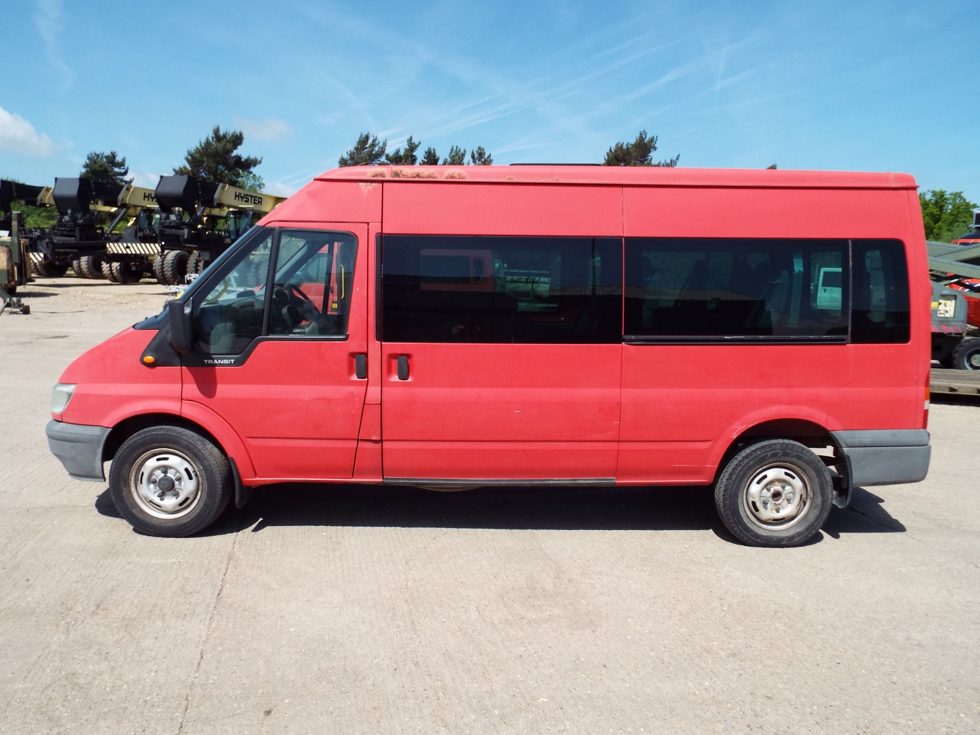 Ford Transit 9 Seat Minibus - Bild 8 aus 18