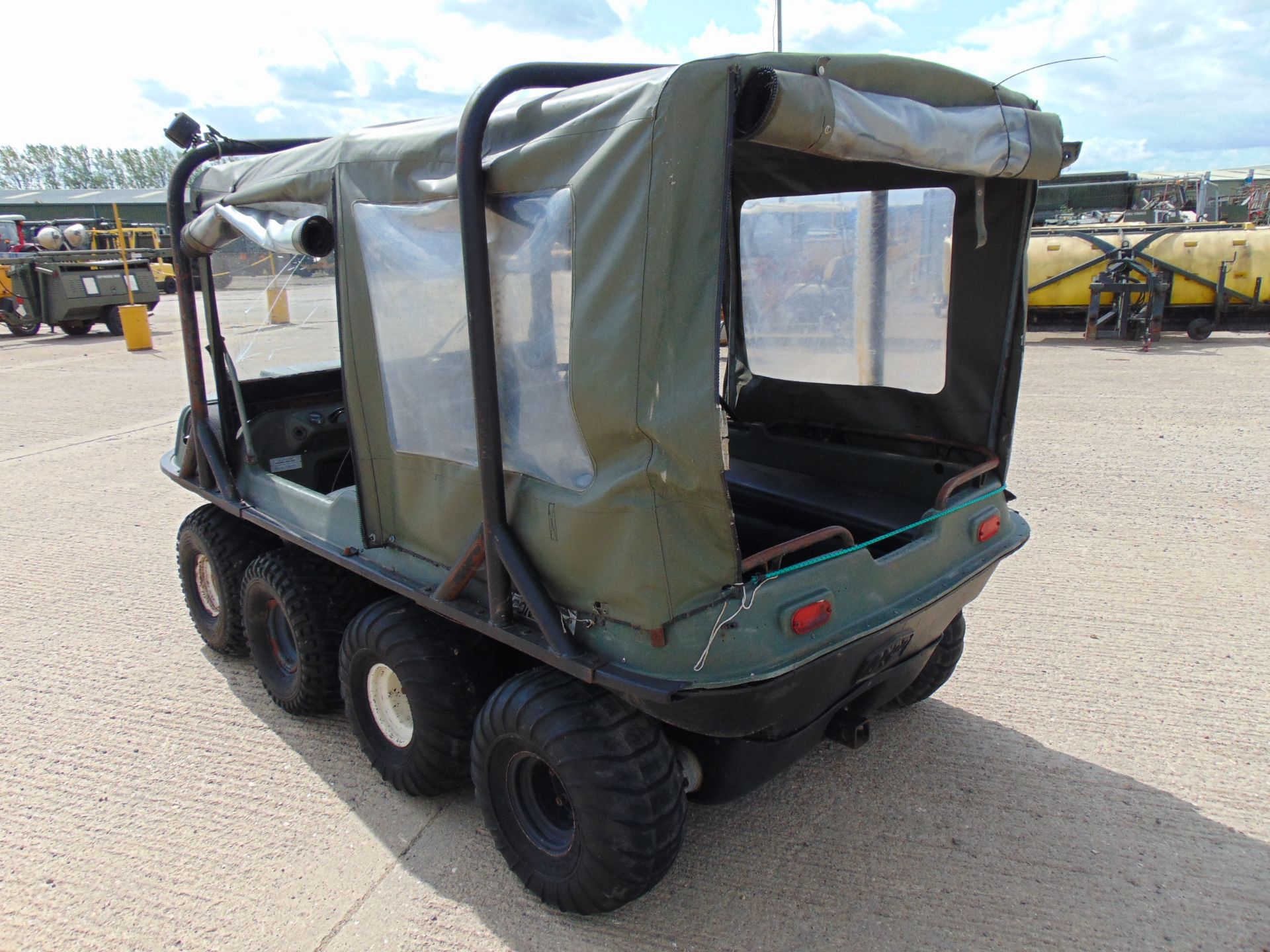 Argocat 8x8 Conquest Amphibious ATV with Canopy - Image 8 of 19