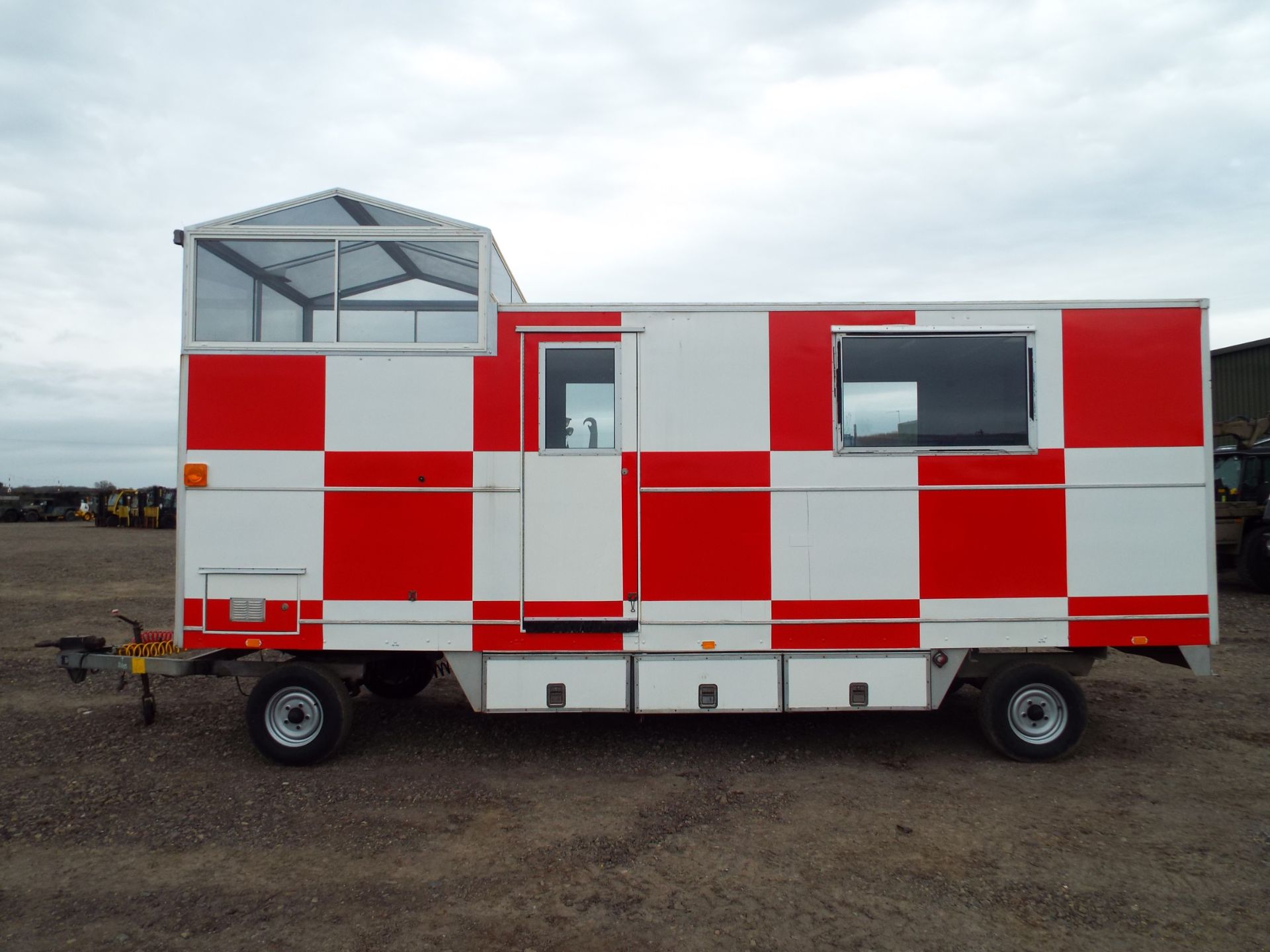 Mobile Observation and Command Centre - Image 3 of 53