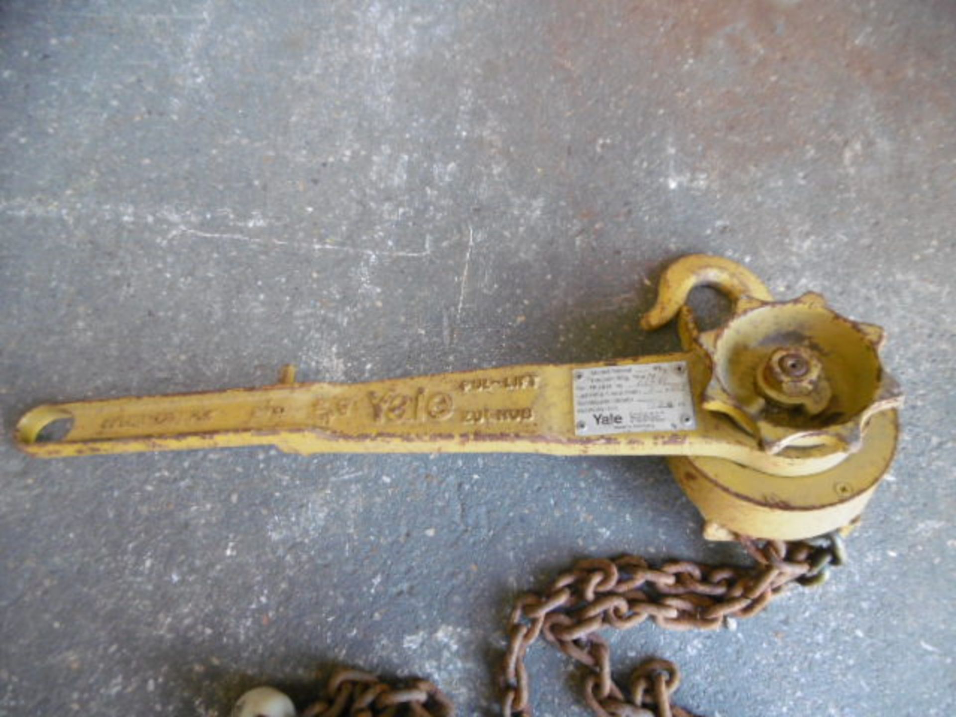 3/4 Ton Yale Lever Block Chain Hoist - Image 4 of 5