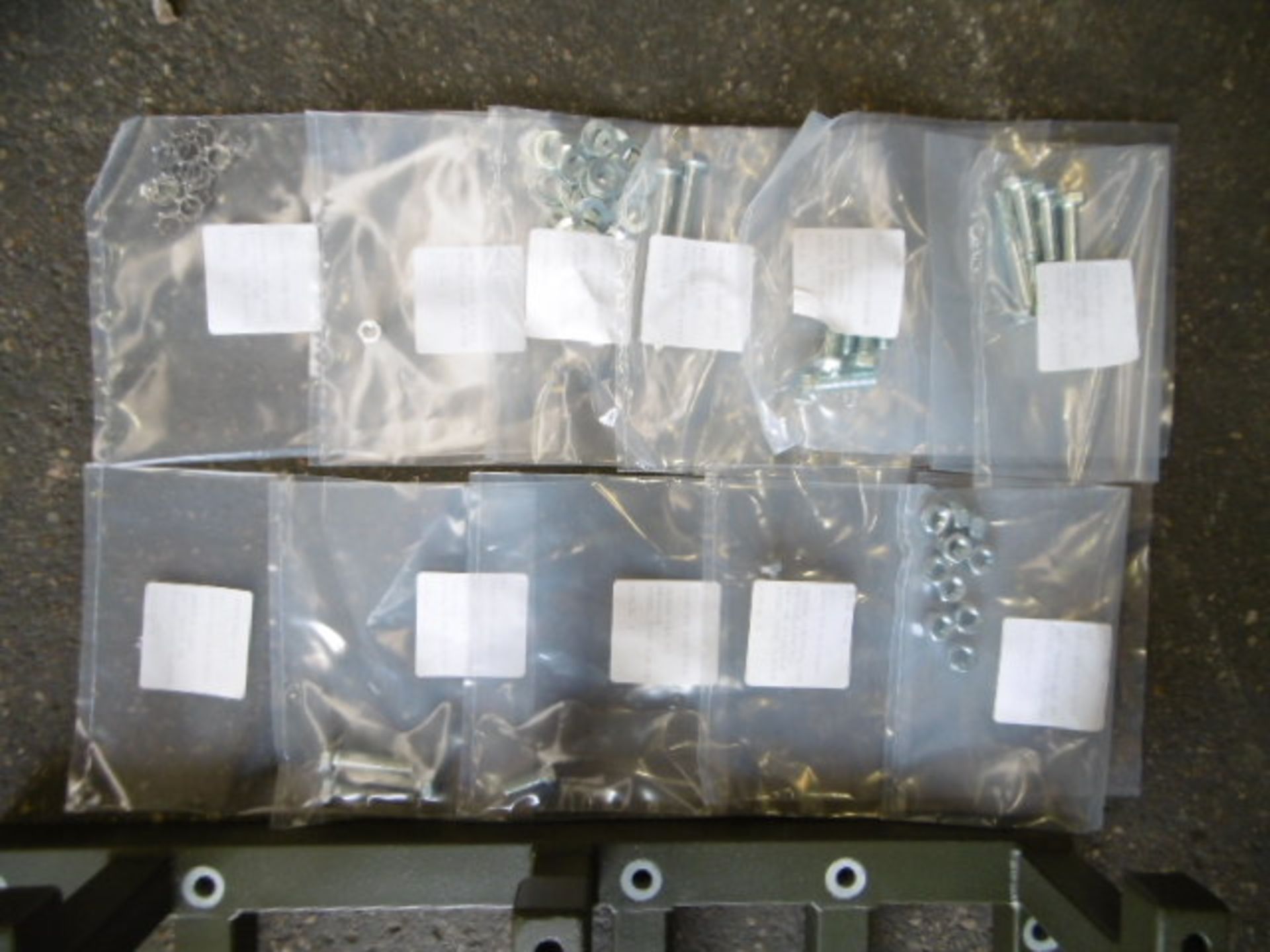 Clansman Land Rover Installation Kit - Image 4 of 5