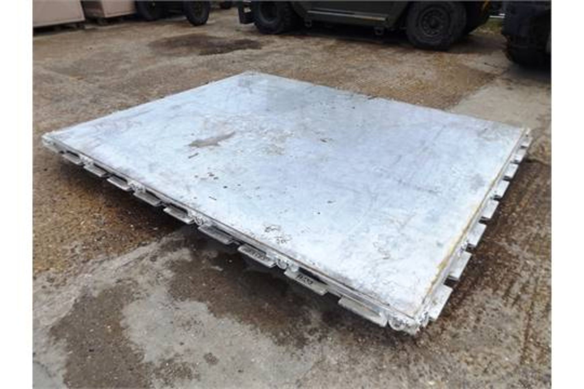 AAR Mobility Systems HCU6/E Aircraft Cargo Loading Pallet - Bild 2 aus 6