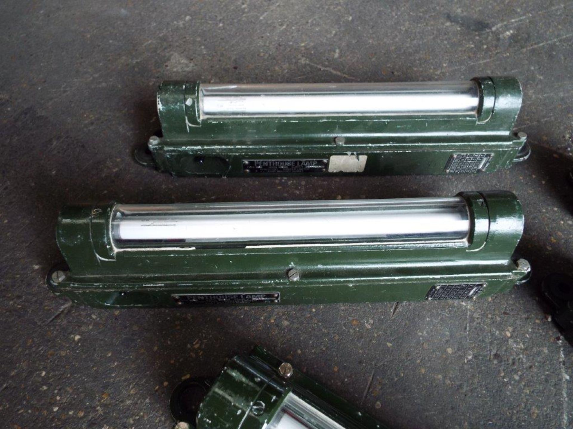 5 x Land Rover Penthouse Lamps - Image 2 of 8