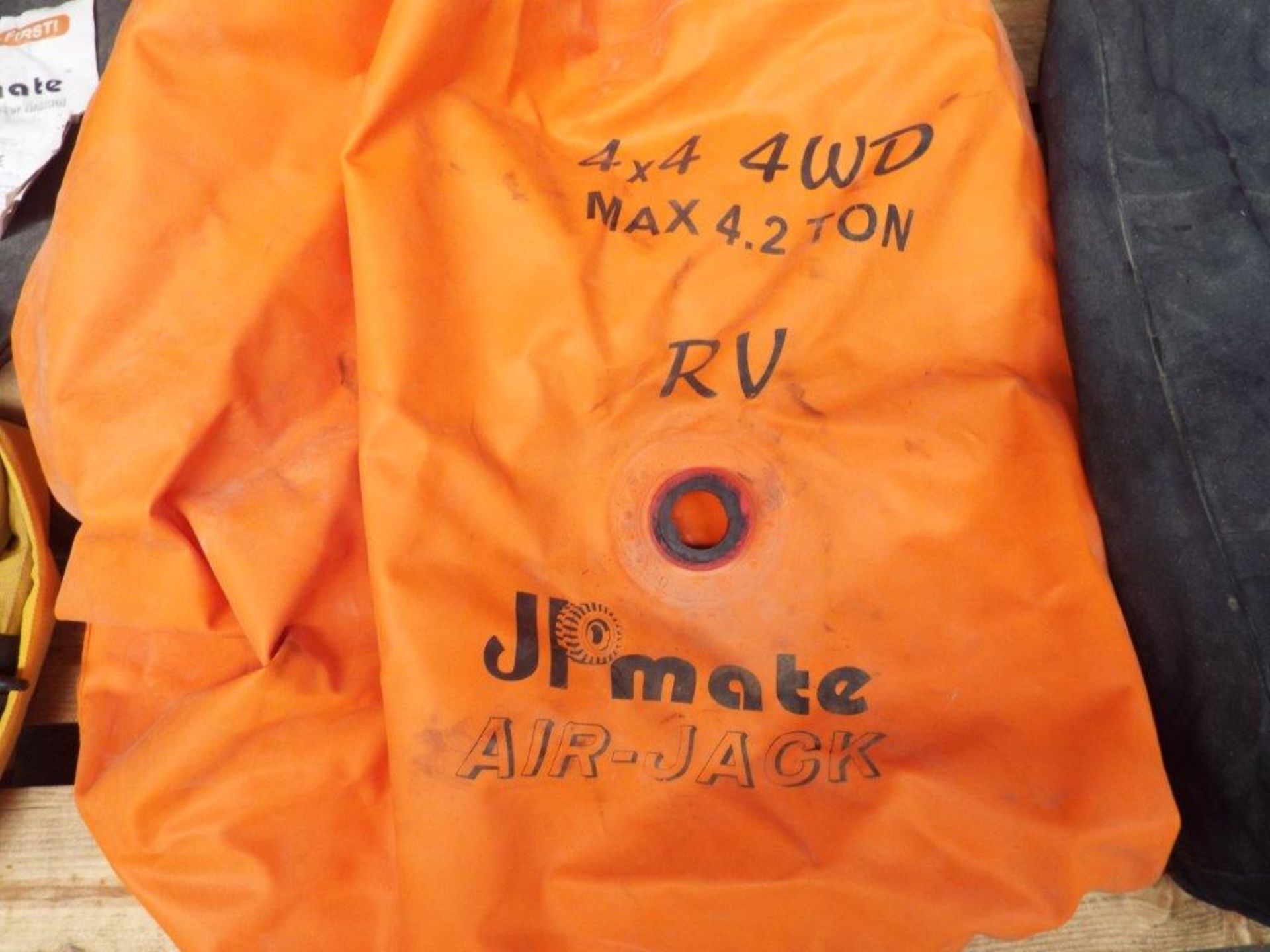 JP Mate 4.2t Air Jack - Image 3 of 8