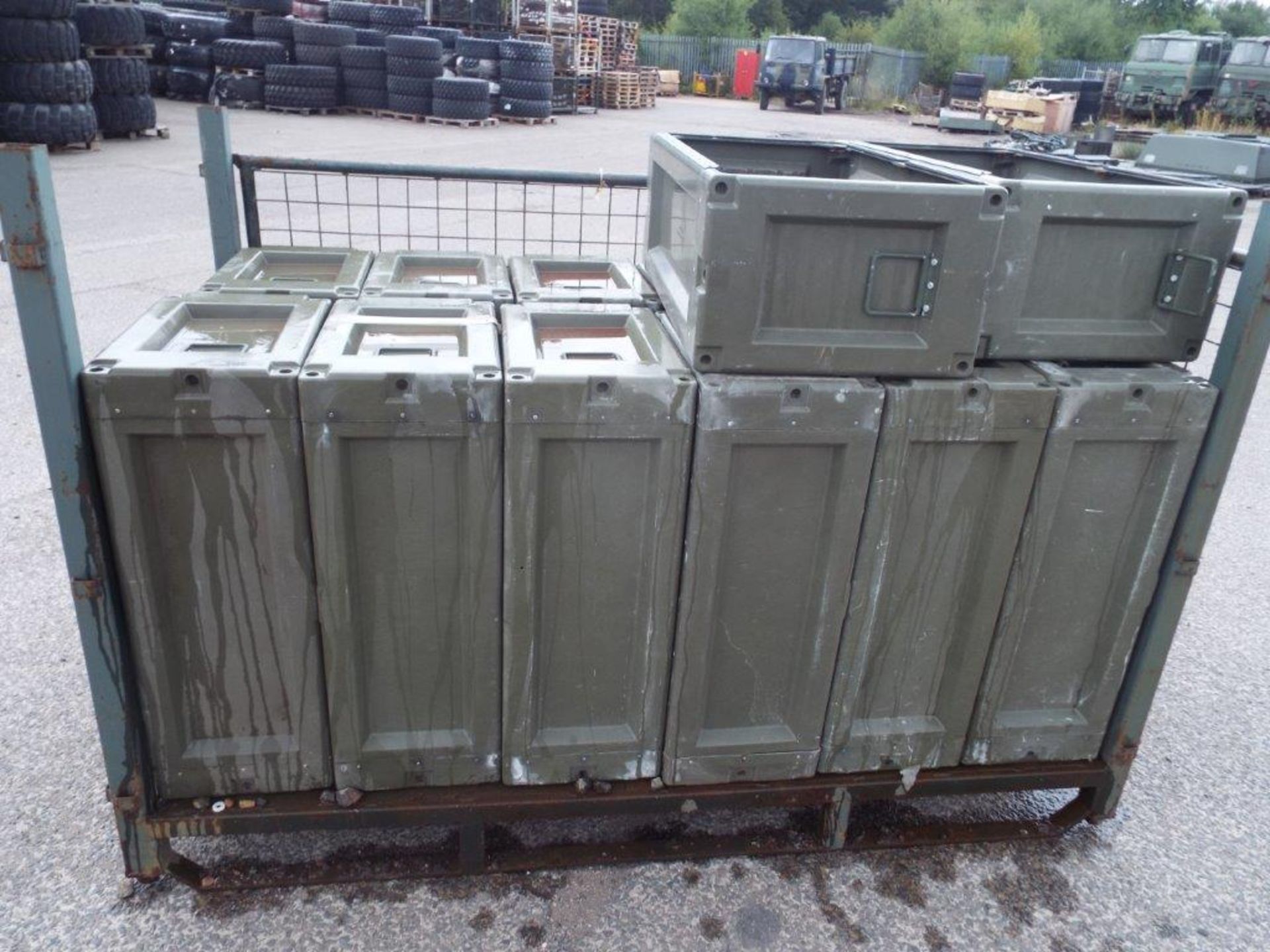 14 x Heavy Duty Interconnecting Storage Boxes - Image 2 of 8