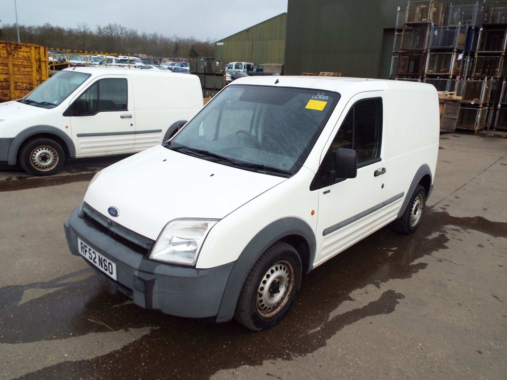 Ford Transit Connect T200 TDDi Panel Van - Image 3 of 17