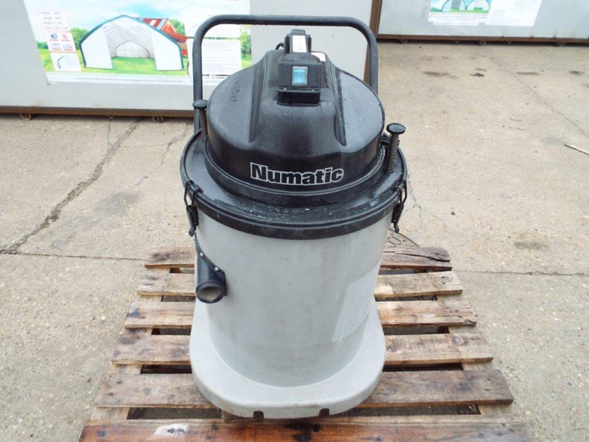Numatic WVD 900-2 Industrial Vaccuum Cleaner - Image 2 of 5