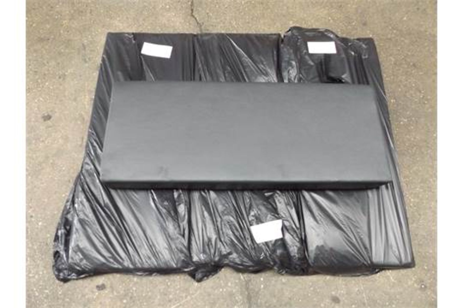 4 x Land Rover Rear Seat Cushions Charcoal P/No 349988