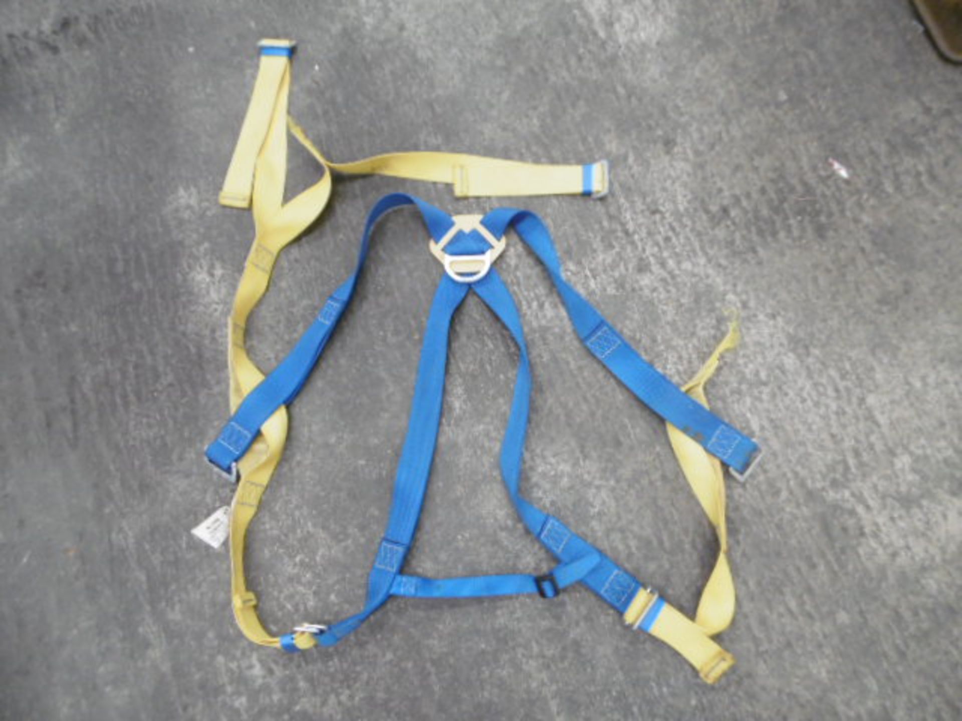 5 x Sala N-100 Sure Fit Harnesses - Image 2 of 4