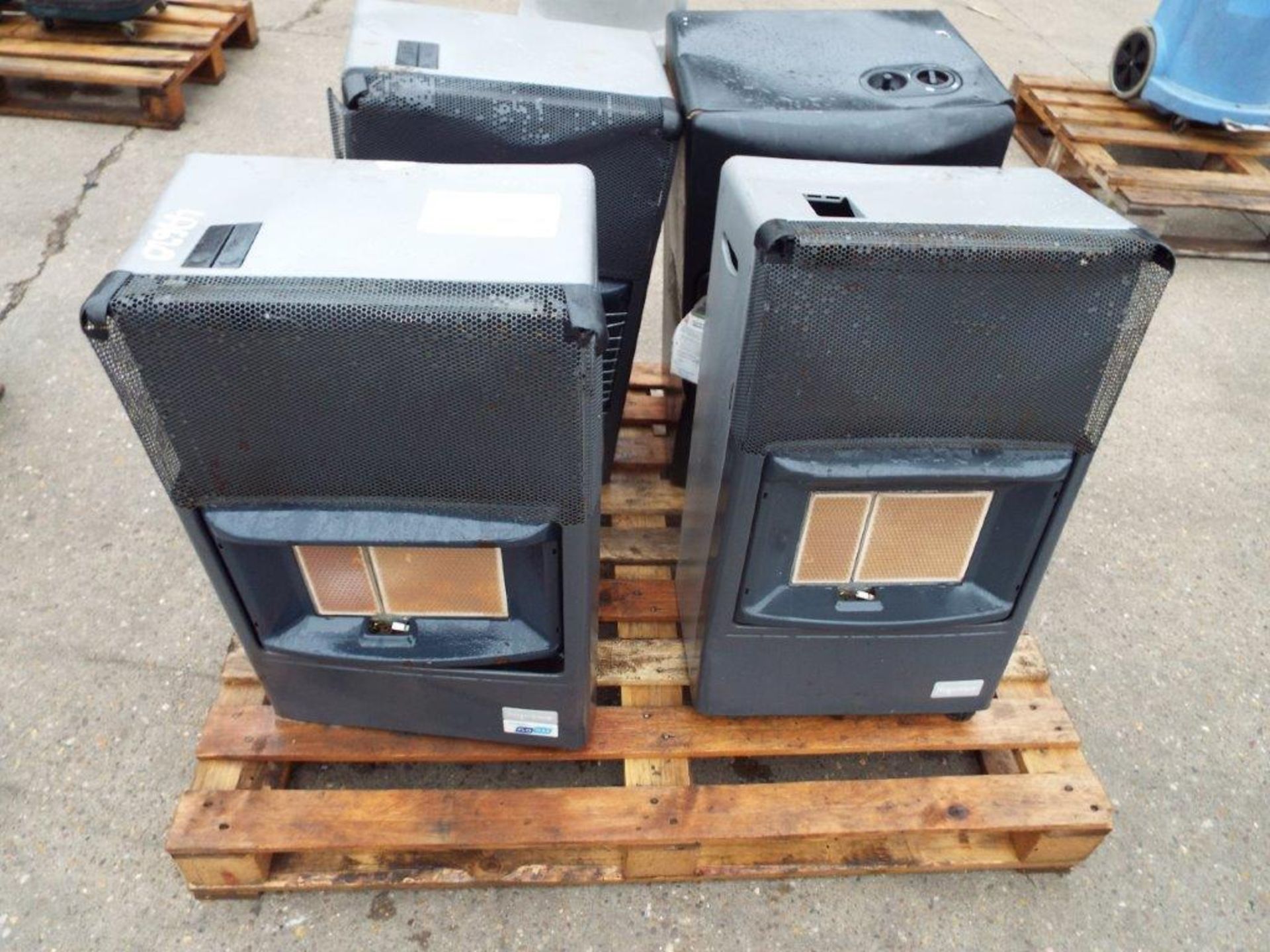 4 x Portable Gas Cabinet Heaters - Image 2 of 6