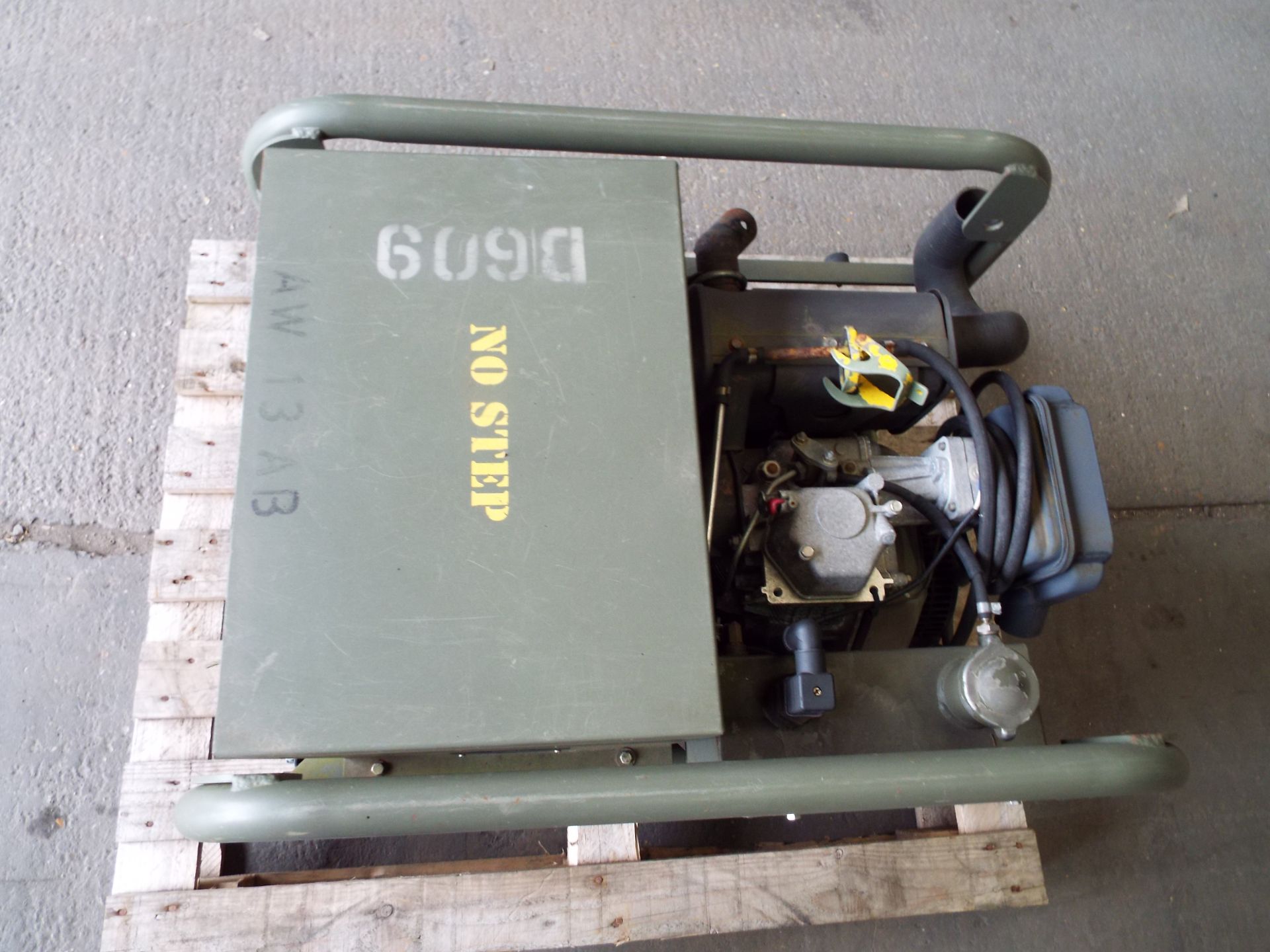 Harrington 4 kVA, 230V Diesel Generator - Image 7 of 10