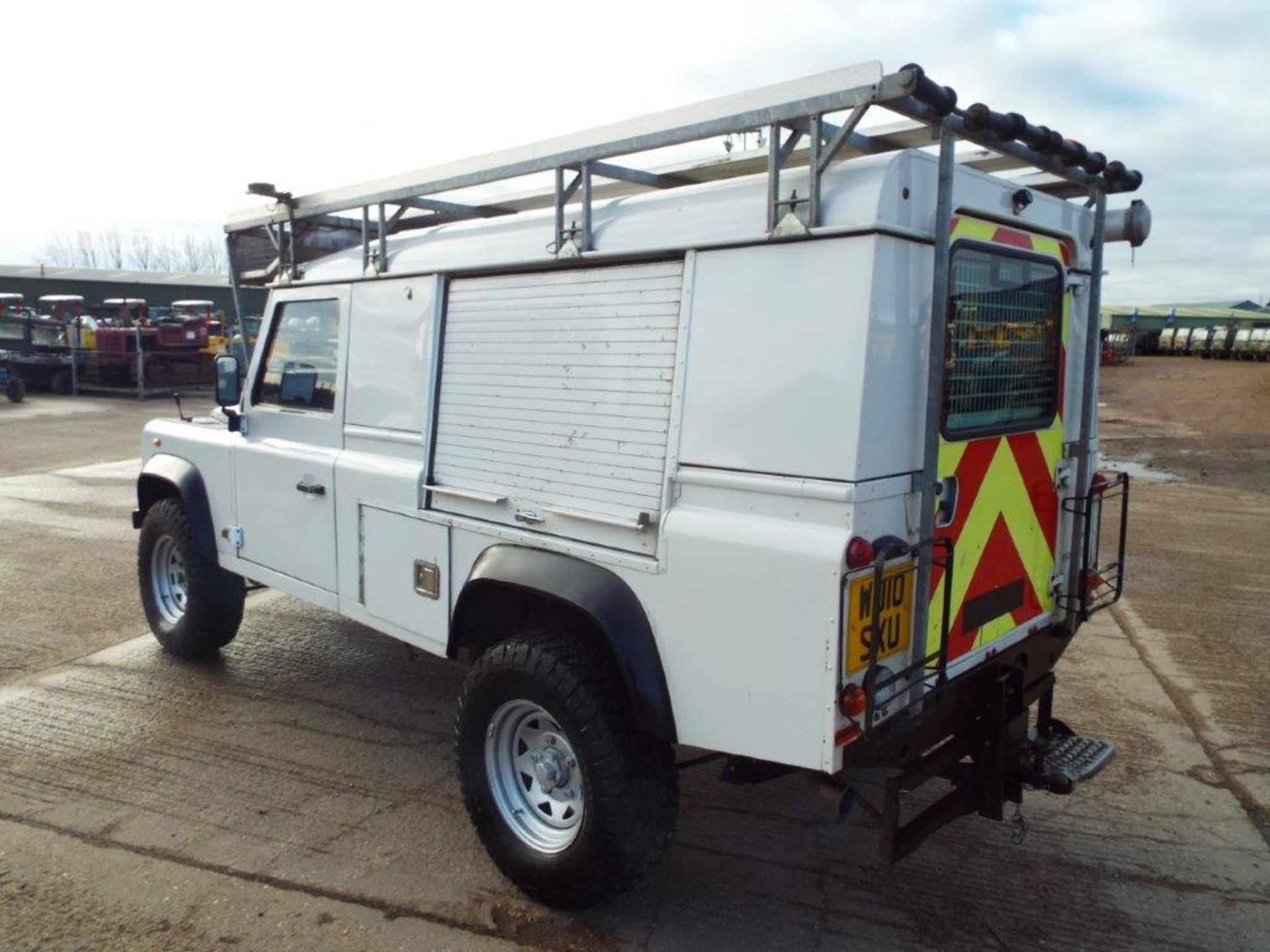 Land Rover Defender 110 Puma Hardtop 4x4 Special Utility (Mobile Workshop) complete with Winch - Image 5 of 32