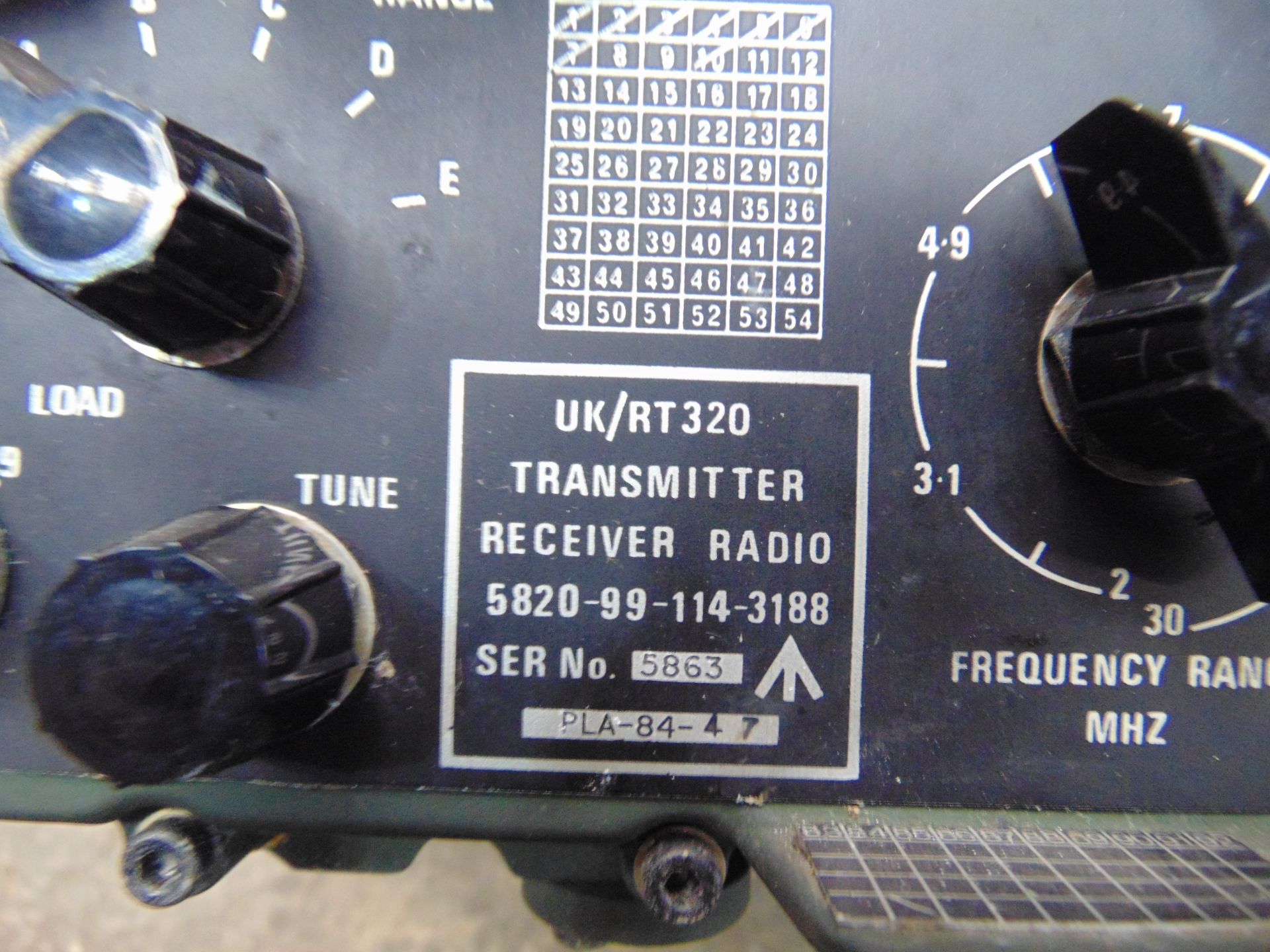 2 x RT320 Transmiter Receiver Radios - Image 3 of 4