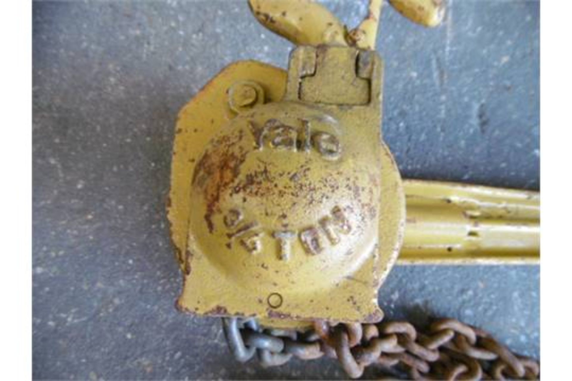 3/4 Ton Yale Lever Block Chain Hoist - Image 2 of 4