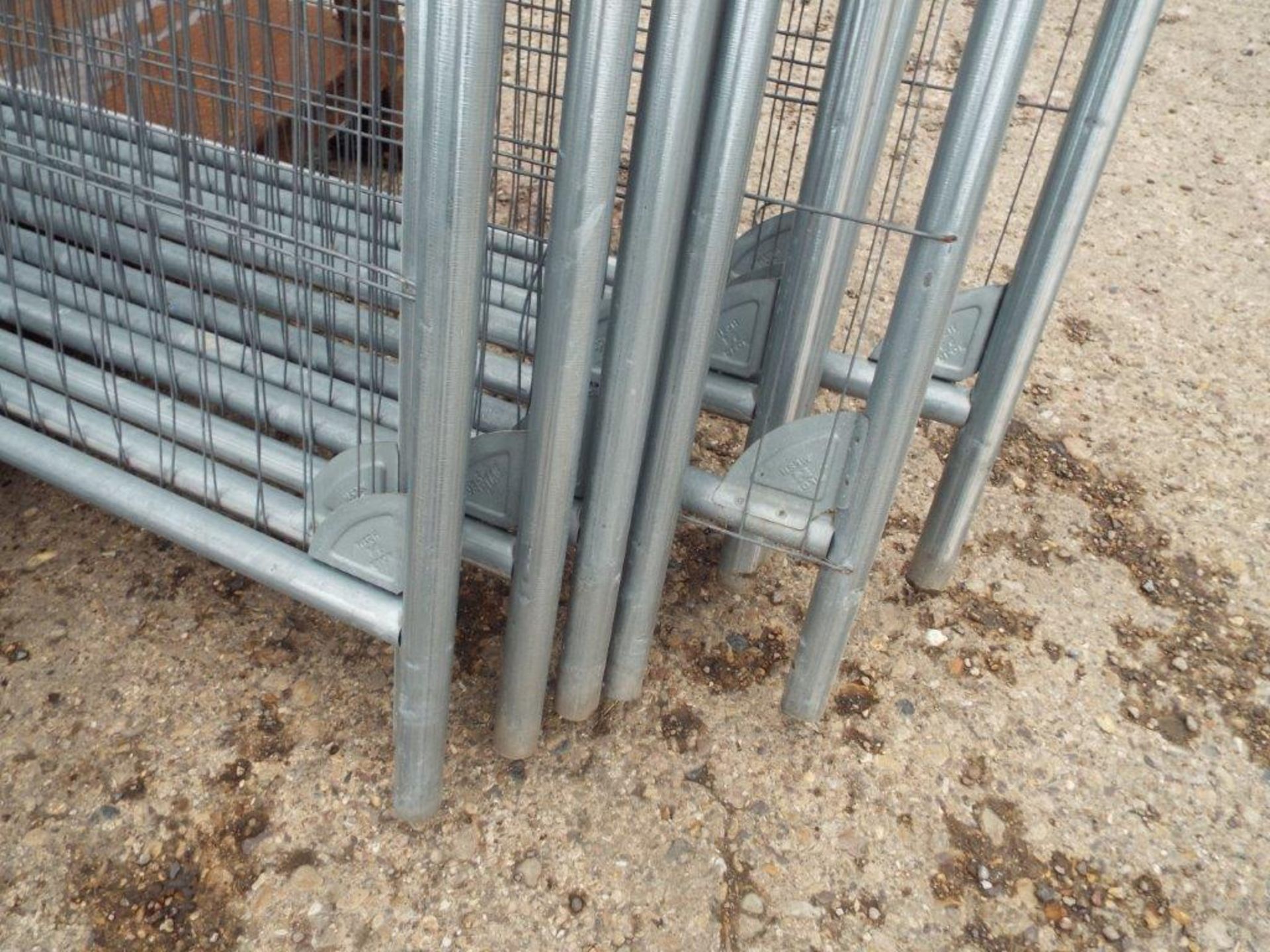 10 x Heras Security Fence Panels with Rubber Block Feet - Image 5 of 6