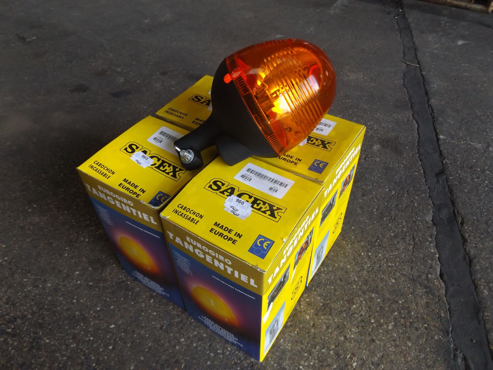 4 x Supacat Rotating Amber Warning Beacons