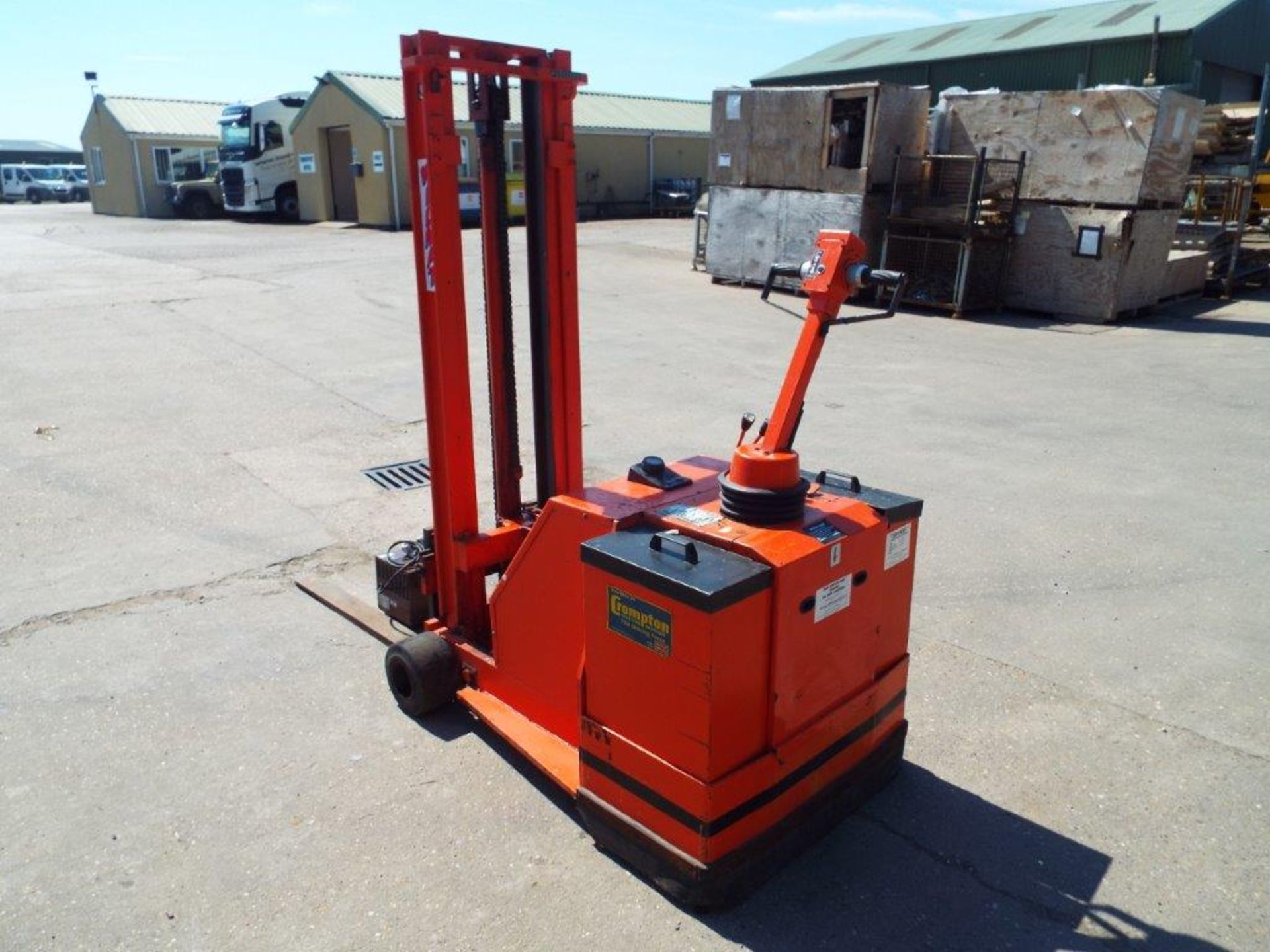 Wilmat PF10 1000Kg 3m Electric Powered Stacking Truck - Image 3 of 21