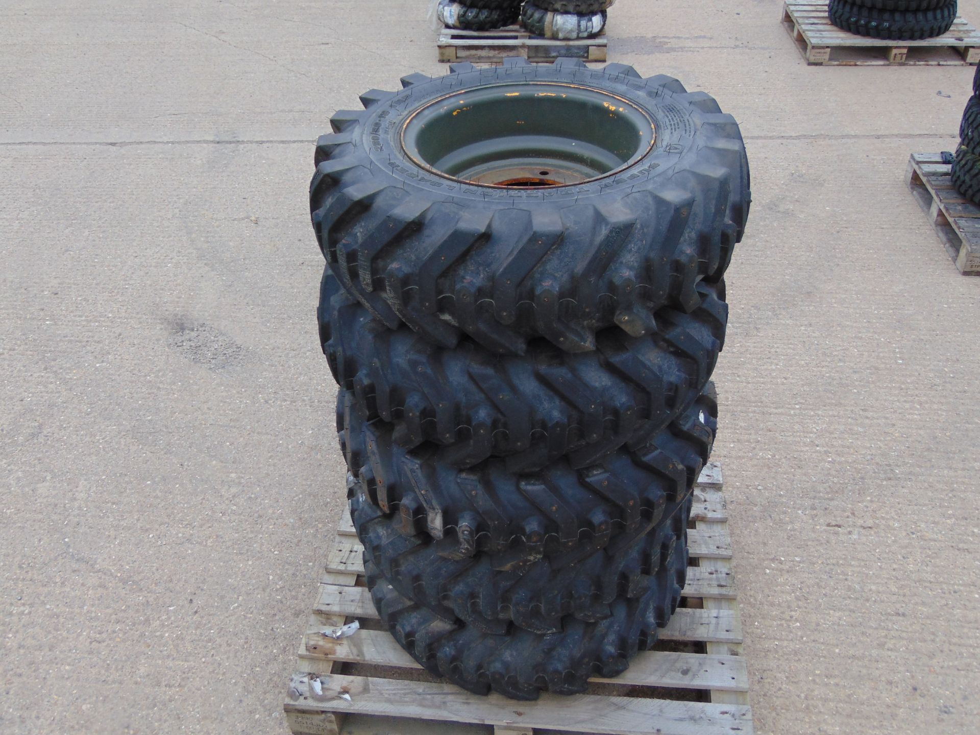5 x Firestone Super Traction Loader 280/80-18 Industrial Studded Tyres on JCB Rims