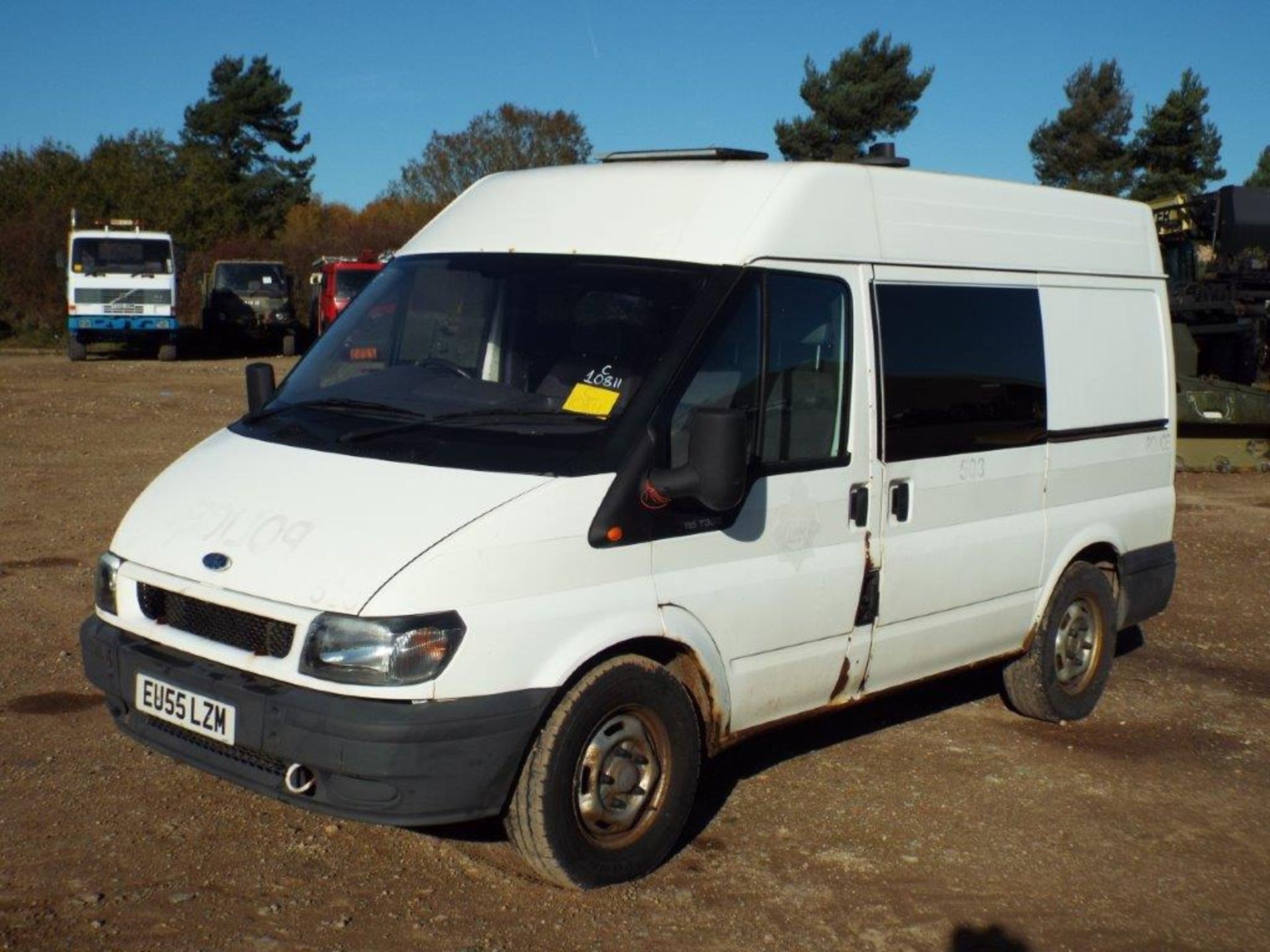 Ford Transit 330 SWB Crew Cab Panel Van with Rear Security Cage