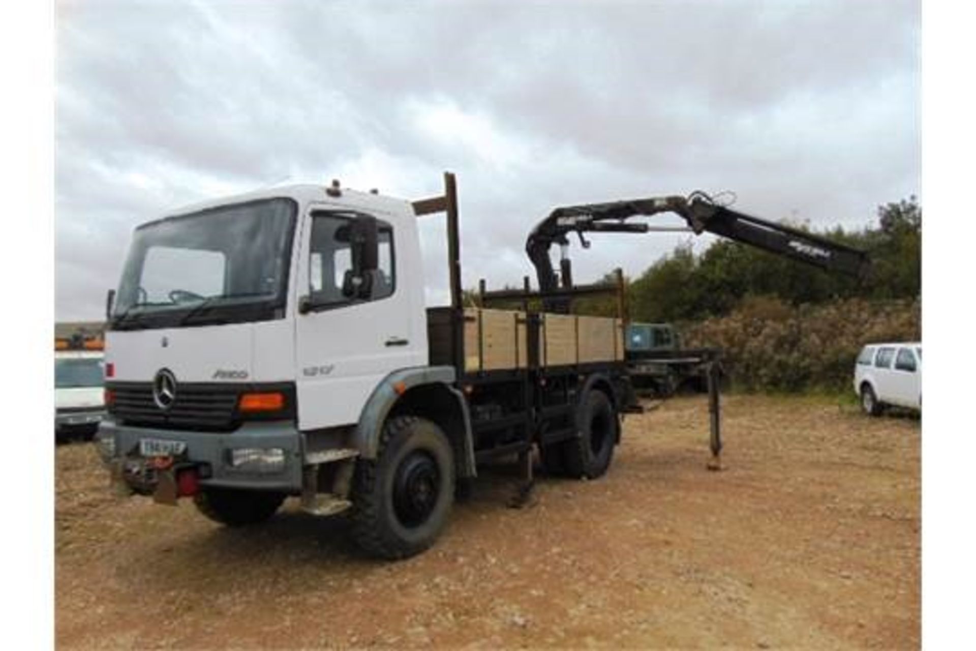 Mercedes-Benz Atego 1317 4x4 Dropside complete with Atlas 105.1 Crane and H14P SuperWinch - Image 3 of 36