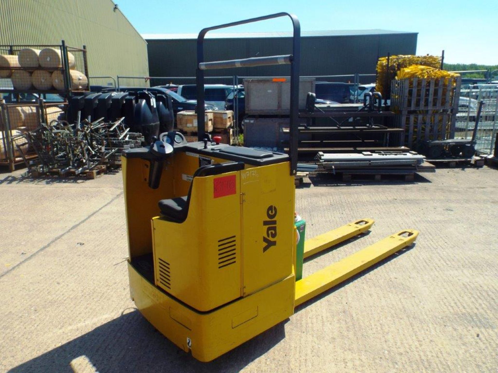 Yale MP20S 2T Self Propelled Electric Pallet Truck - Image 5 of 20