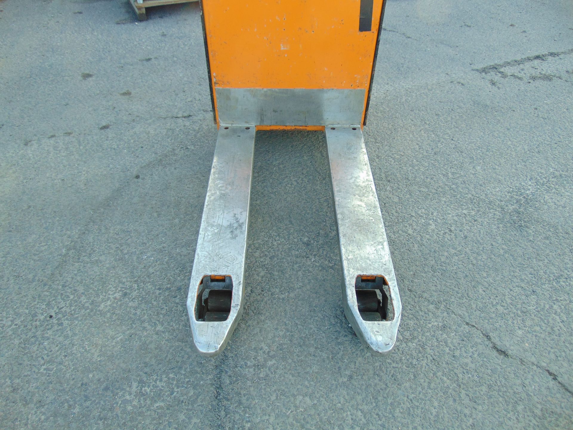 Still EGU 20 Class C, Zone 1 Protected Electric Powered Pallet Truck - Image 6 of 11