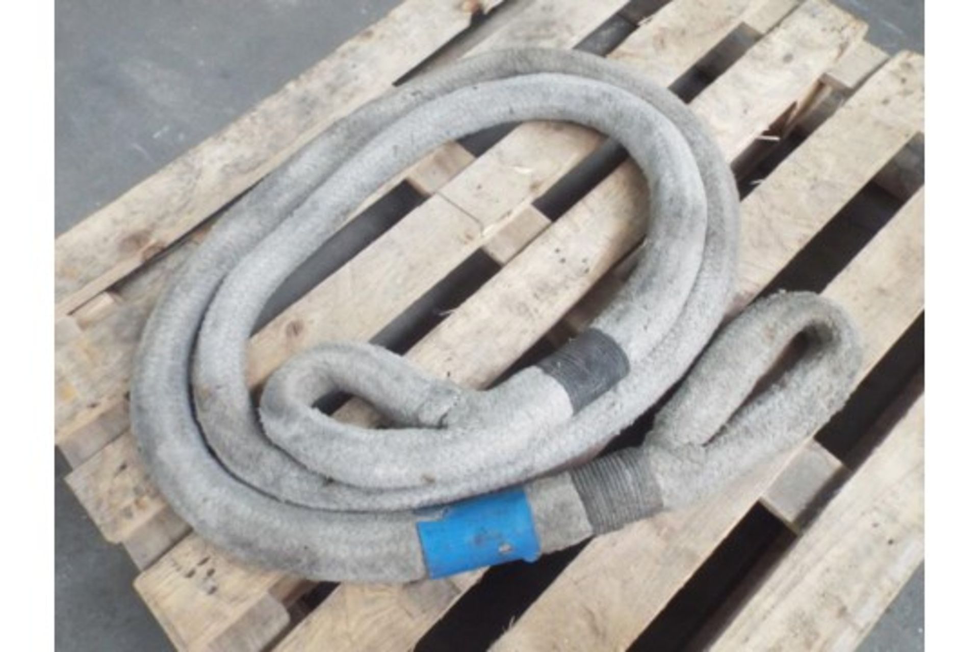 You are bidding on a 4.5m Marlow 20t Kinetic Energy Recovery Rope. The K.E.R.R. was designed and