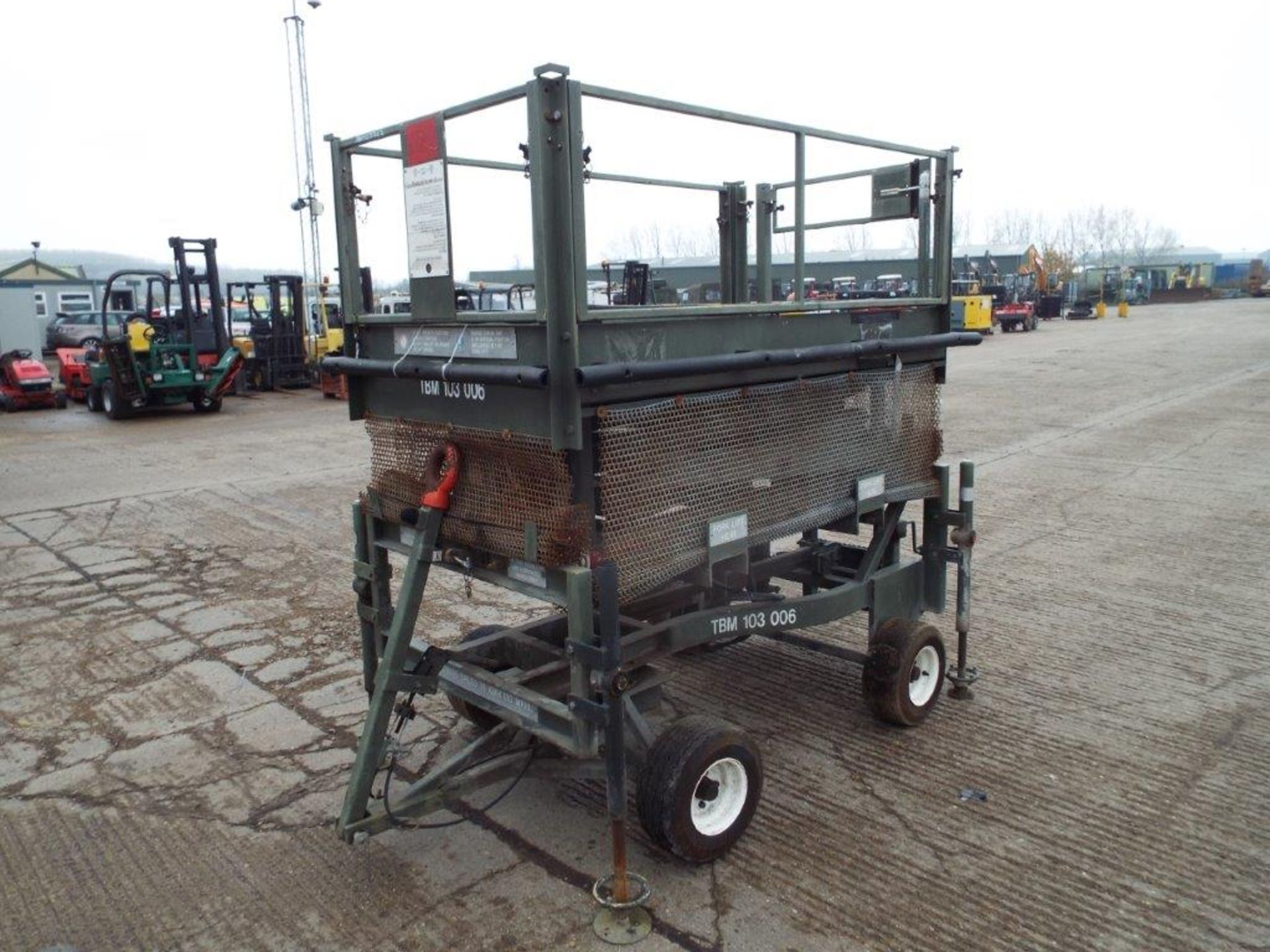 UK Lift 4m Mobile Hydraulic Work Platform - Image 3 of 15