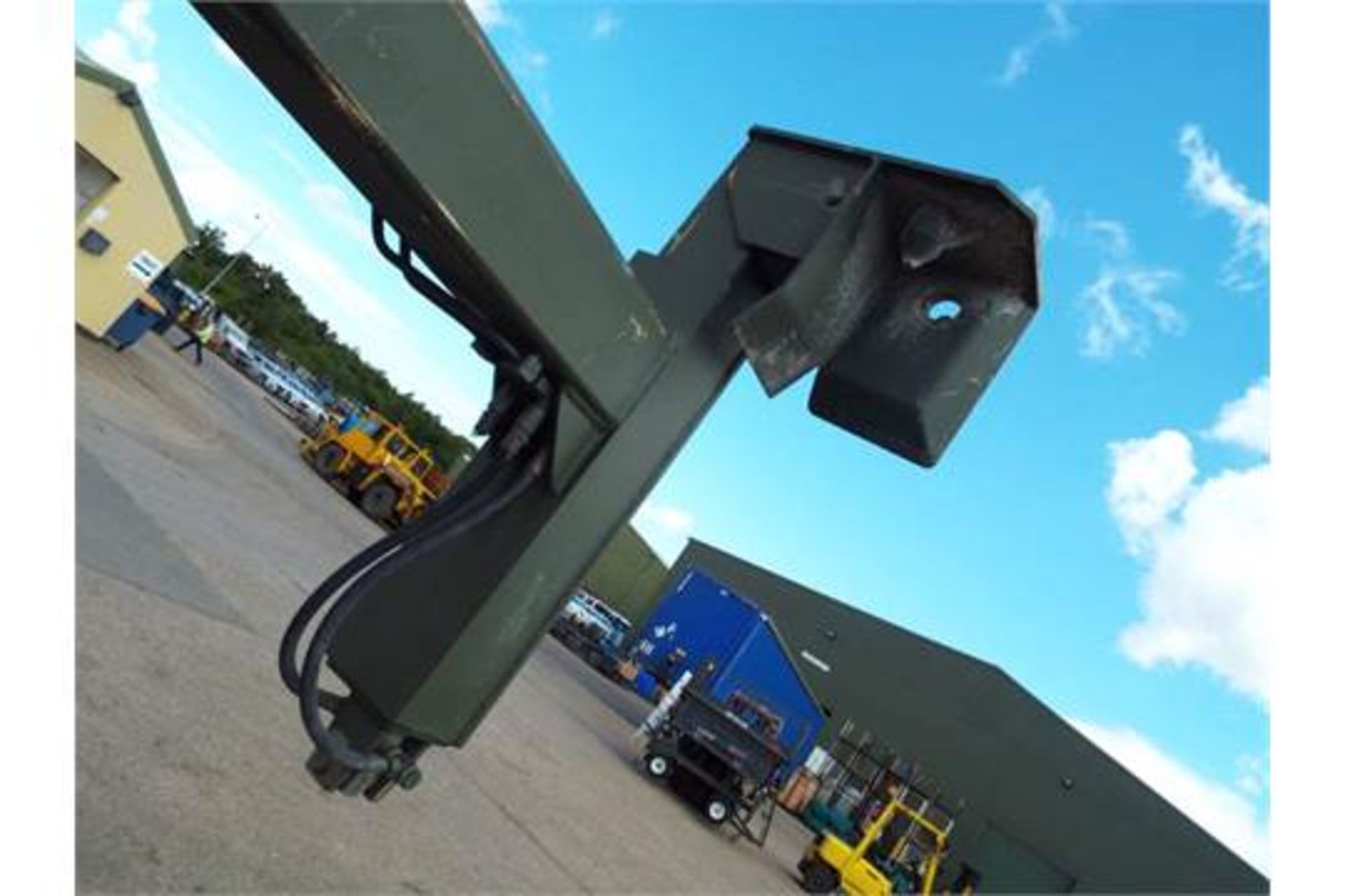 Multilift MSH165SC 16.5T Hydraulic Container Hook Loading System - Image 7 of 19