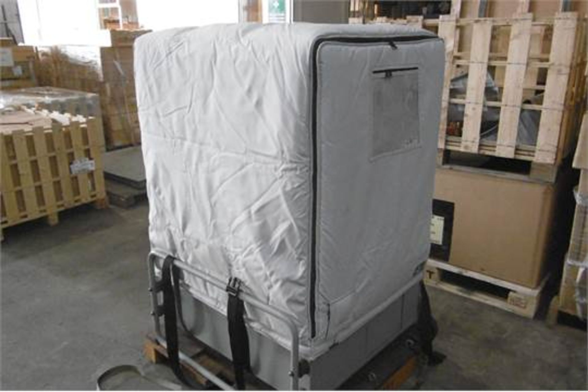 Unissued Aerotrim EC04 Collapsible Refrigeration Unit - Image 4 of 10