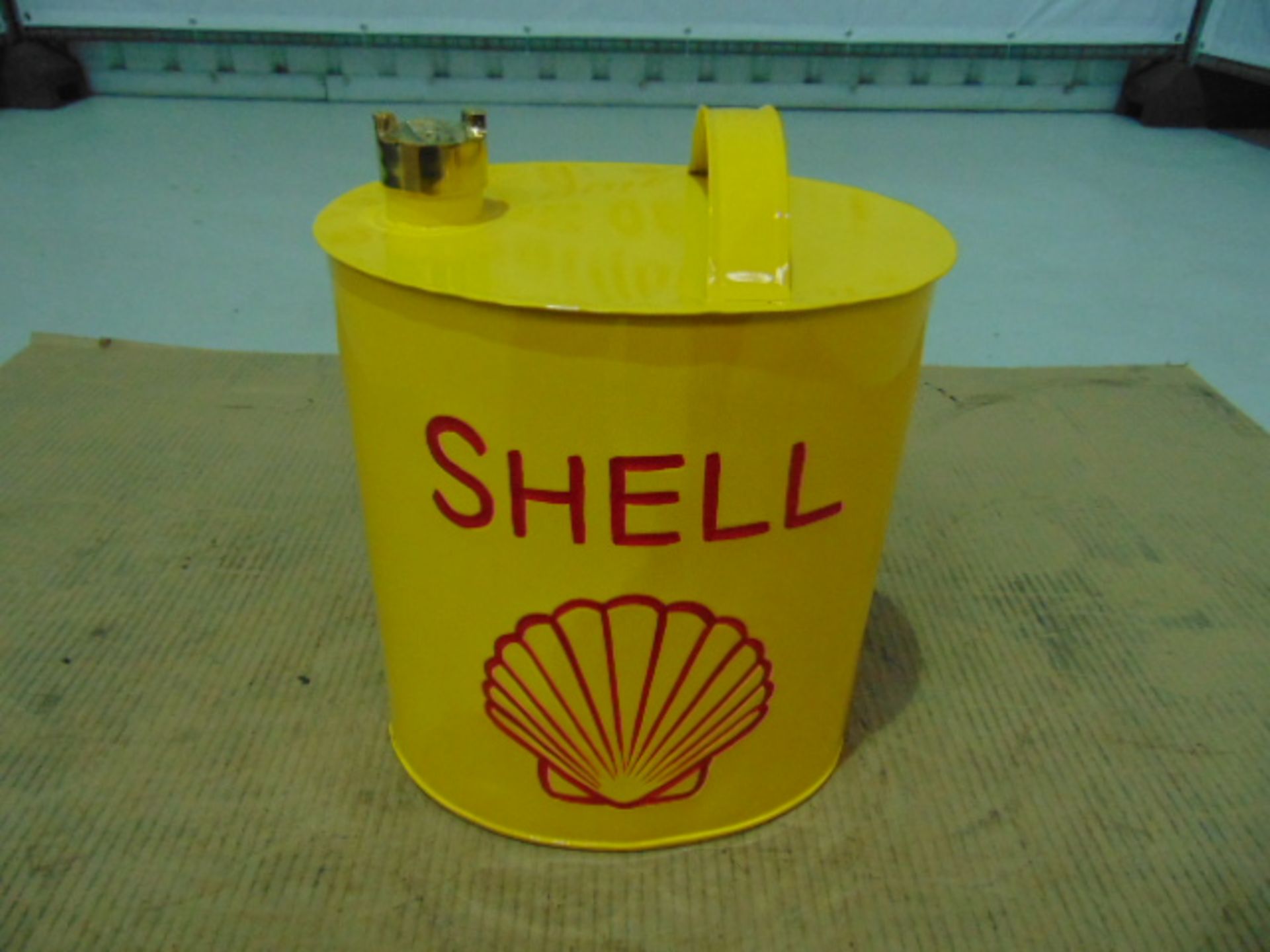 Shell Branded Oil Can