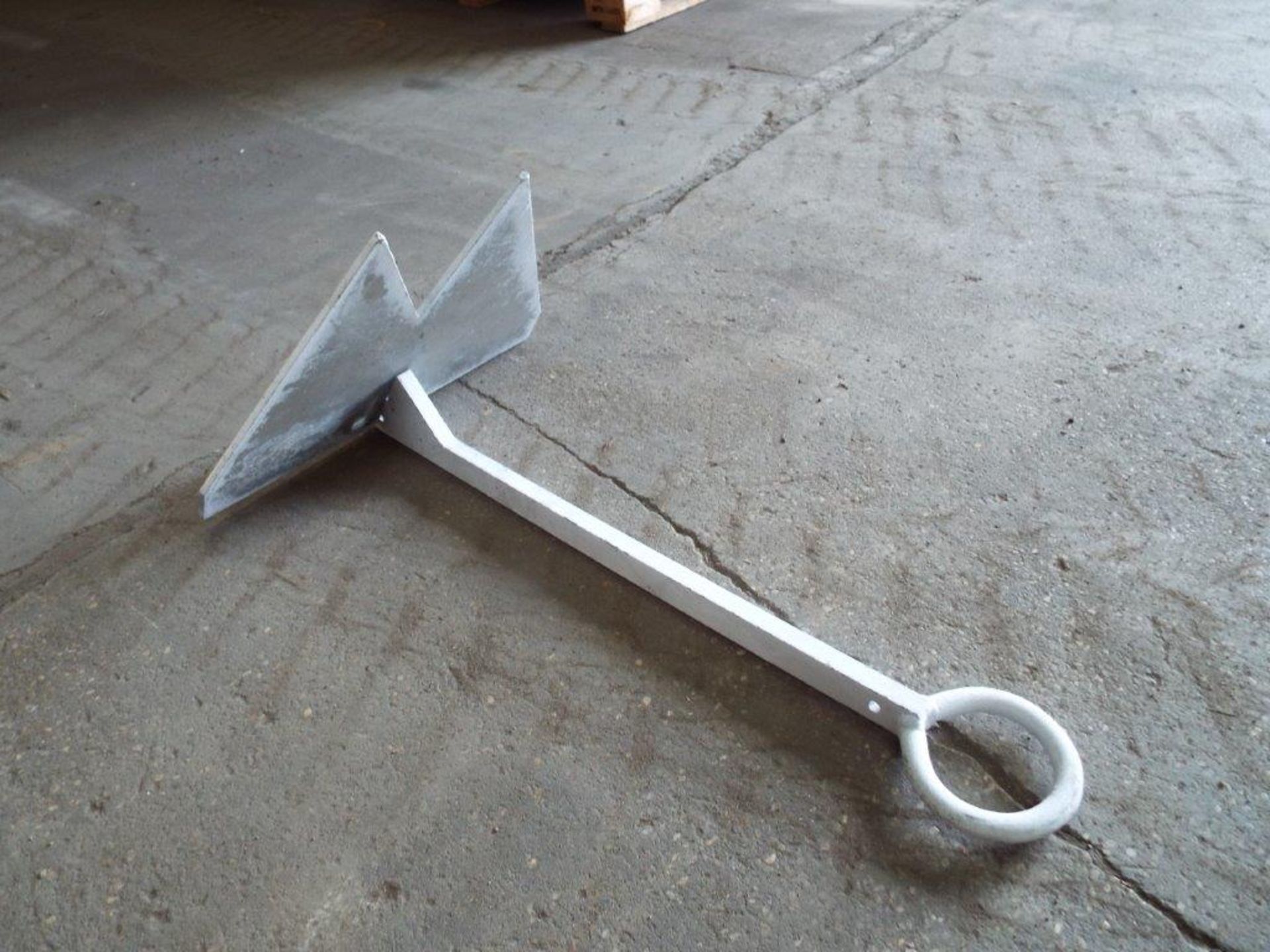 Heavy Duty Military 0.8m Winching Ground Anchor