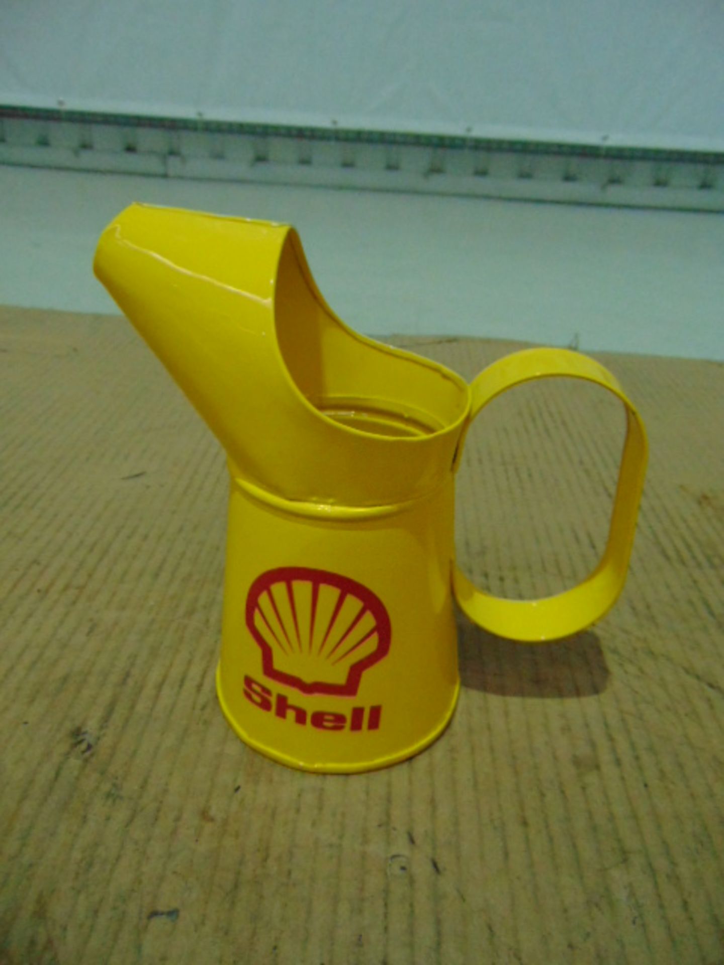 Set of 5 x Shell Branded Mixed Size Oil Pourer Cans - Bild 5 aus 8