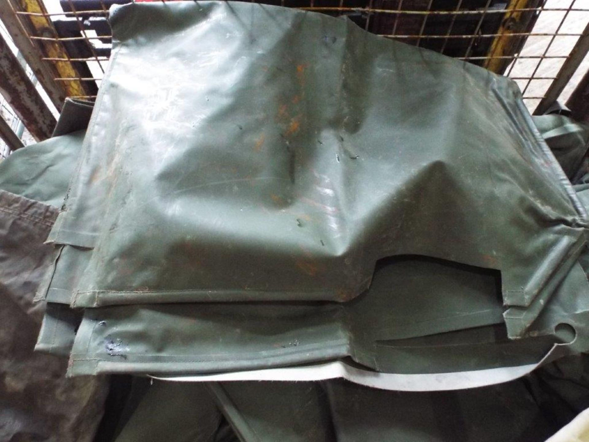 Mixed Stillage of Stowage Bags and Covers etc - Image 2 of 6