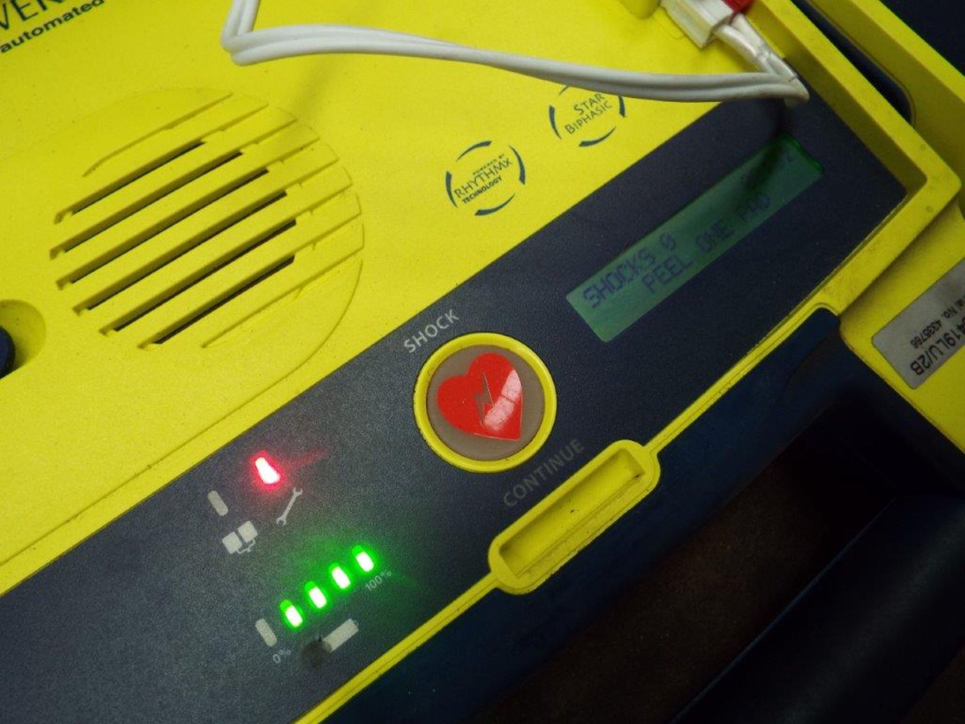 2 x Cardiac Science Powerheart G3 Automatic AED Automatic External Defribrillators - Image 2 of 8