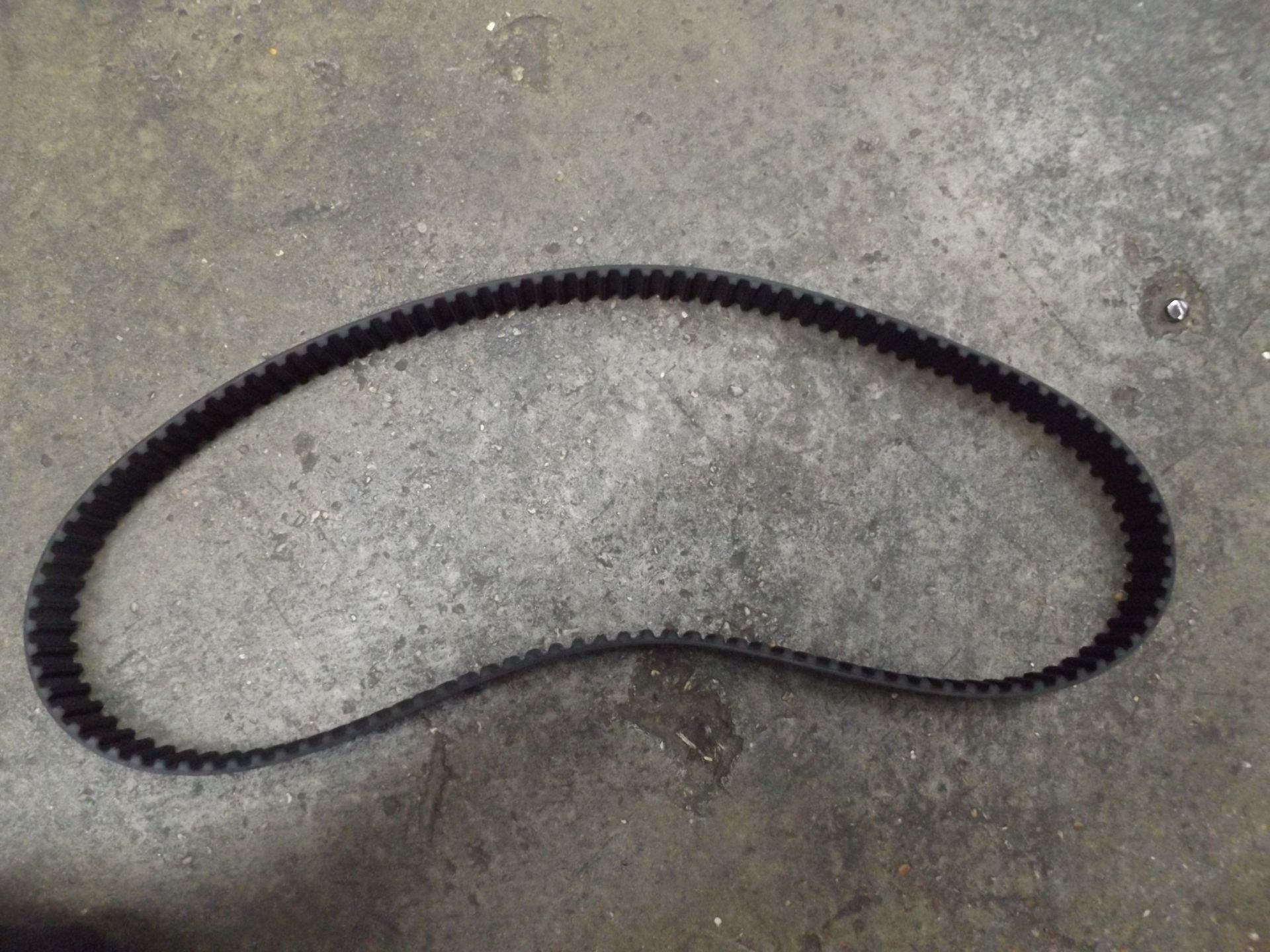 13 x Land Rover Timing Belt P/No ERR 1092 - Image 2 of 3